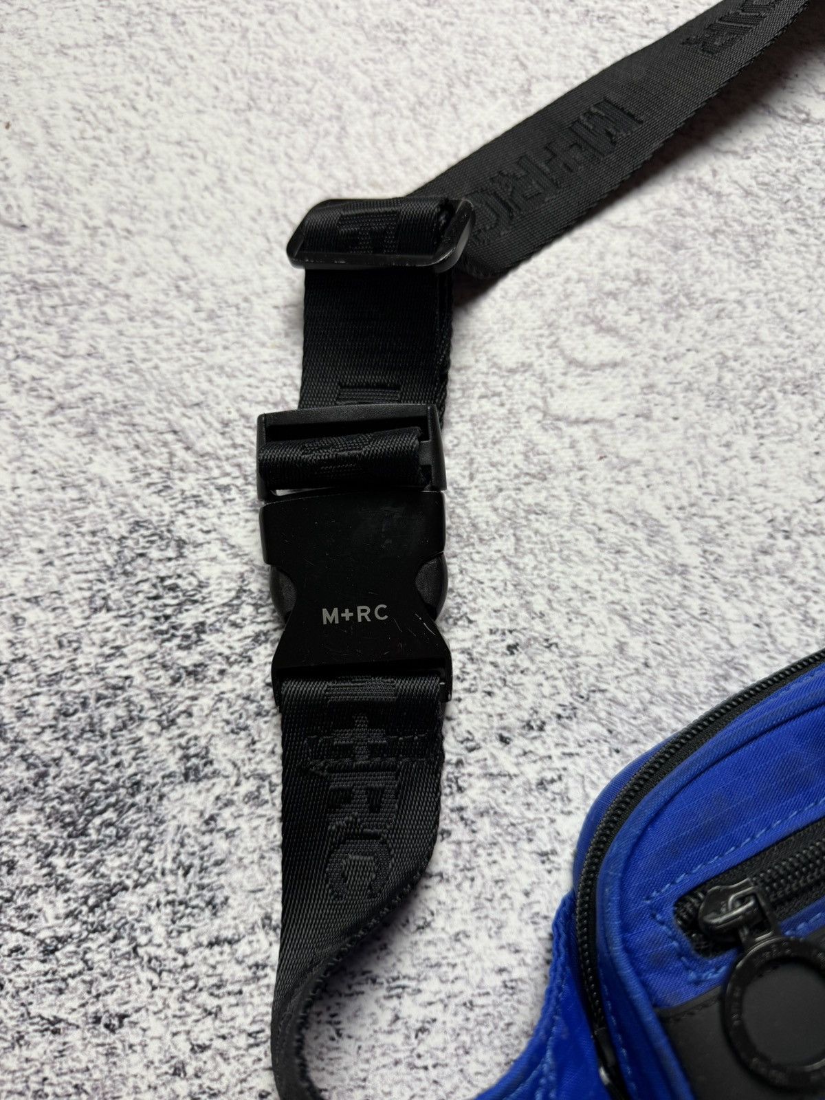 M+Rc Noir M+RC Noir Belt Bag Messenger Street Fashion Rap Y2k Style Size ONE SIZE - 4 Thumbnail
