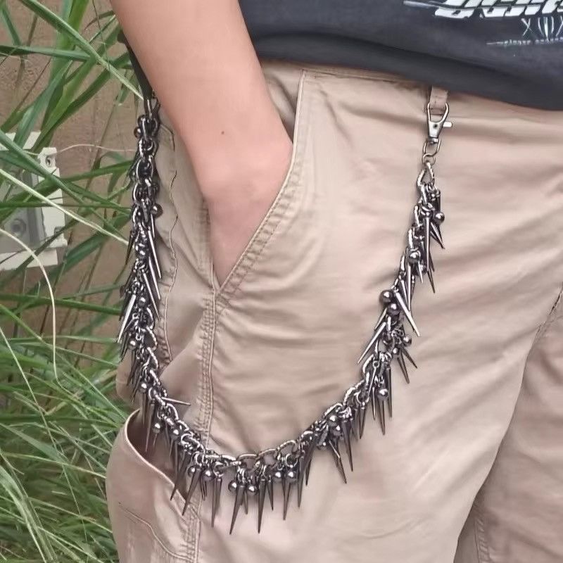 Jewelry Retro streetwear punk rivet spike pants pocket chain Size ONE SIZE - 1 Thumbnail