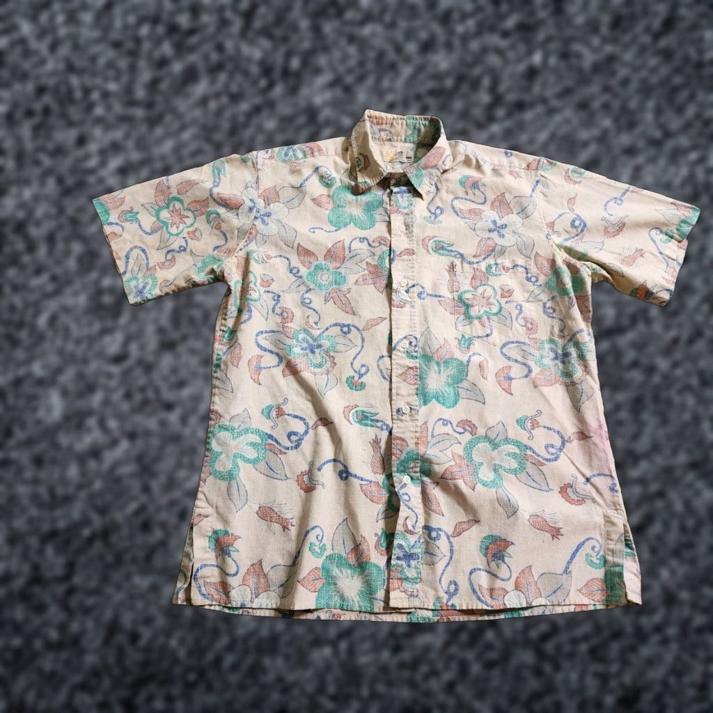 Reyn Spooner VINTAGE Reyn Spooner Mens L Reverse Print Hawaiian Flower Camp Shirt Distressed Size US L / EU 52-54 / 3 - 1 Thumbnail