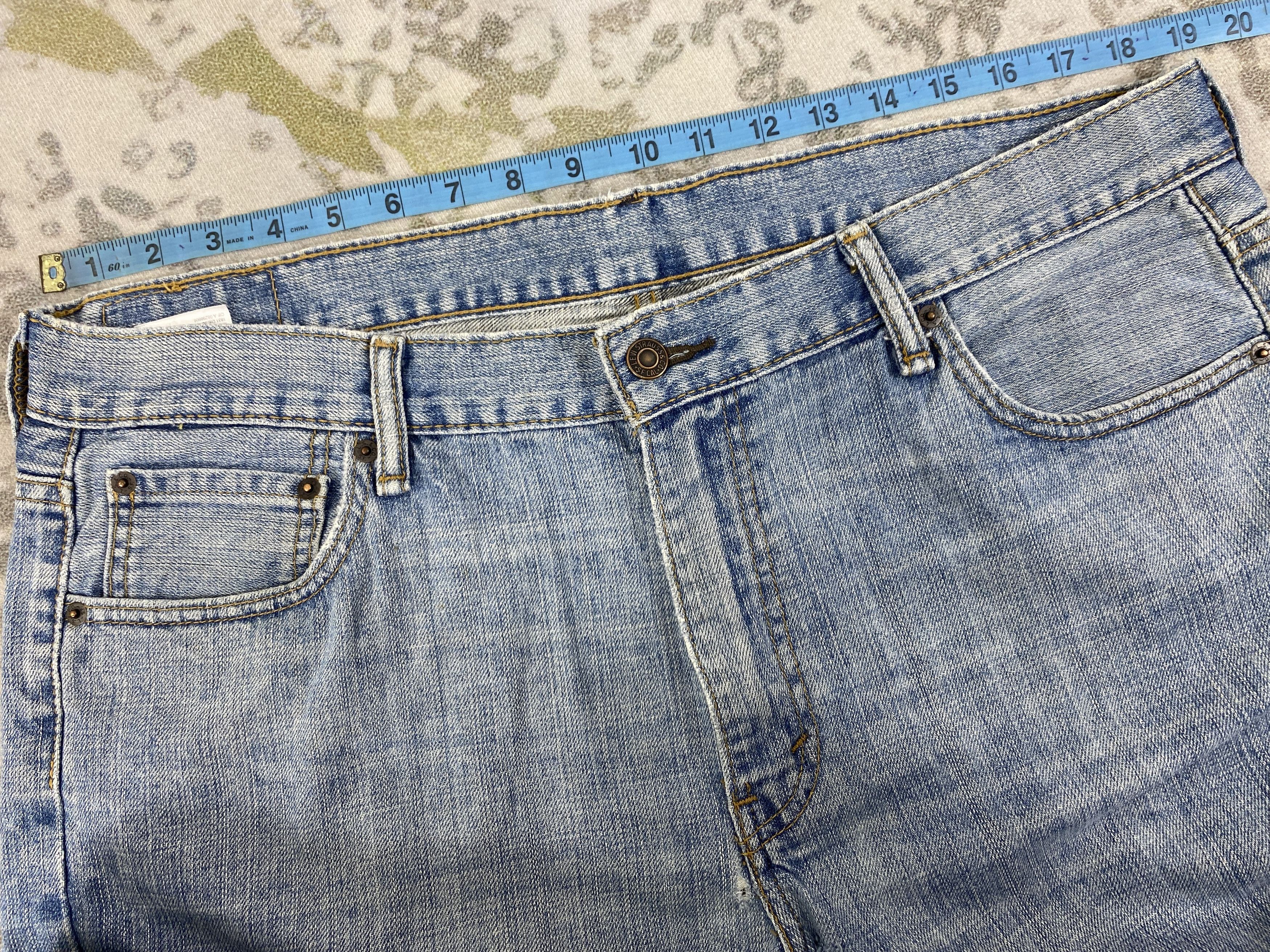 Levi's Vintage Levi's 569 Pale Blue Denim 38 x 28.5 -JN553 Size US 38 / EU 54 - 5 Thumbnail