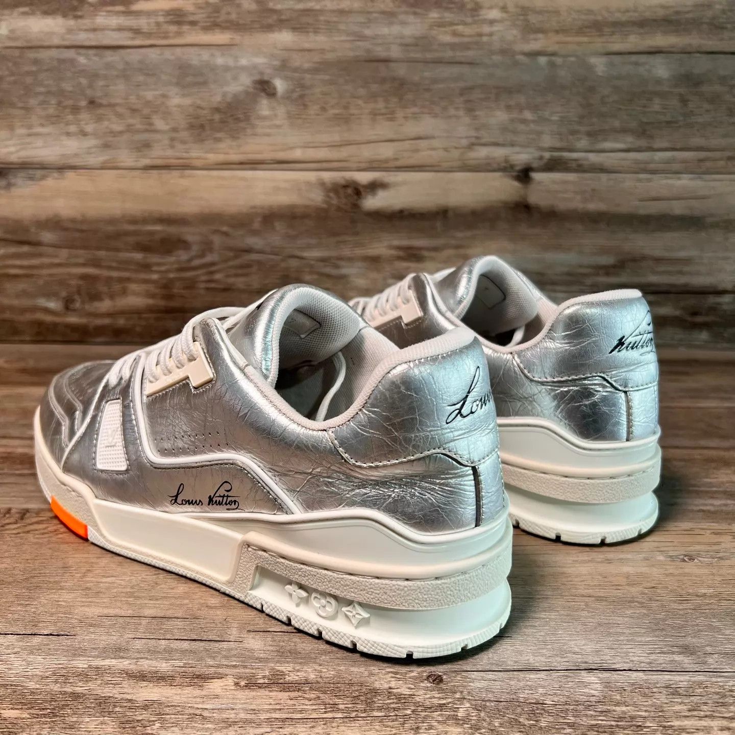 Louis Vuitton LV Trainer Liquid Silver/Orange TinFoil UK7(41) Worn Size US 8 / EU 41 - 4 Thumbnail