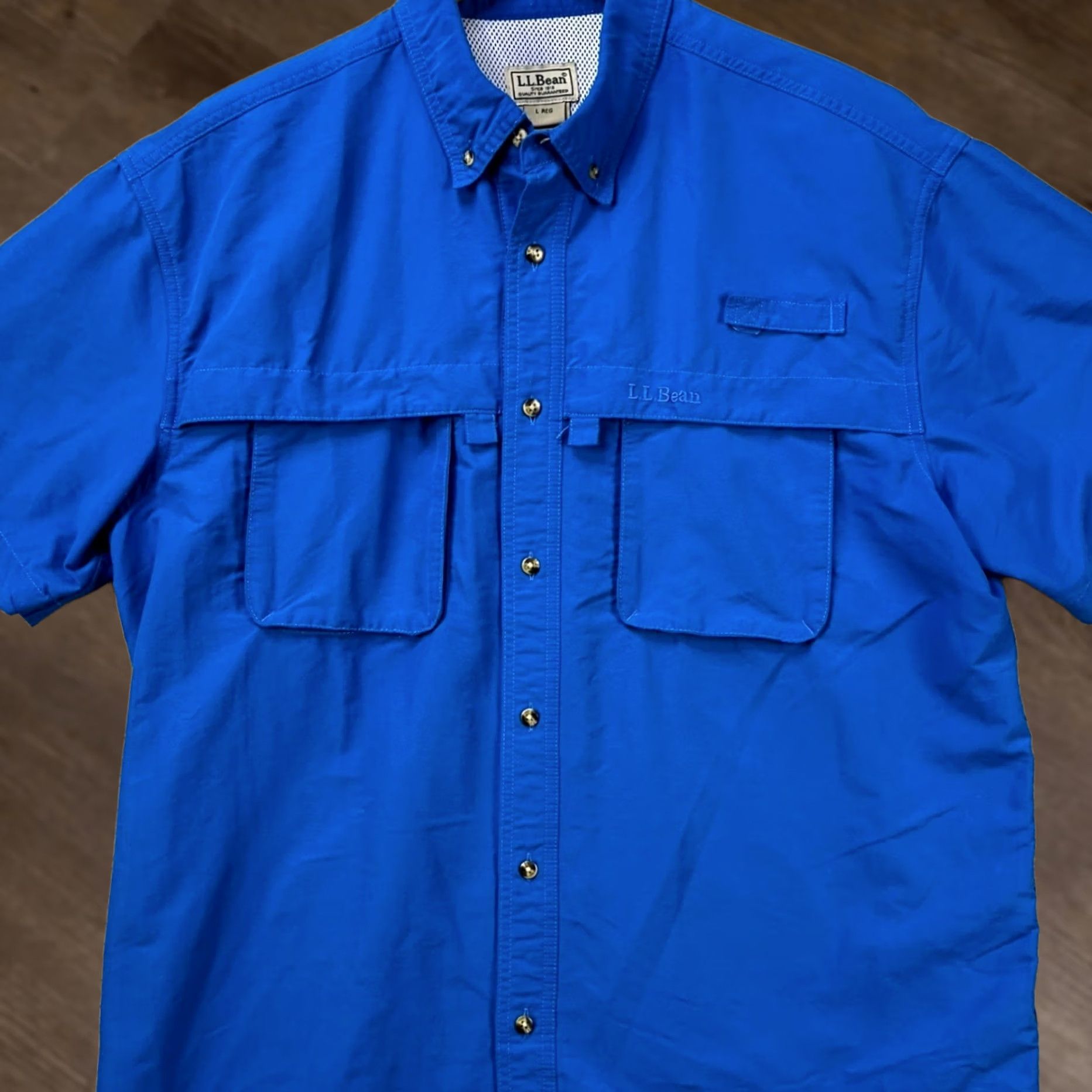 Vintage L.L. Bean Shirt Mens L Blue Nylon Fishing Button Down Vented Flap Pockets Size US L / EU 52-54 / 3 - 1 Thumbnail