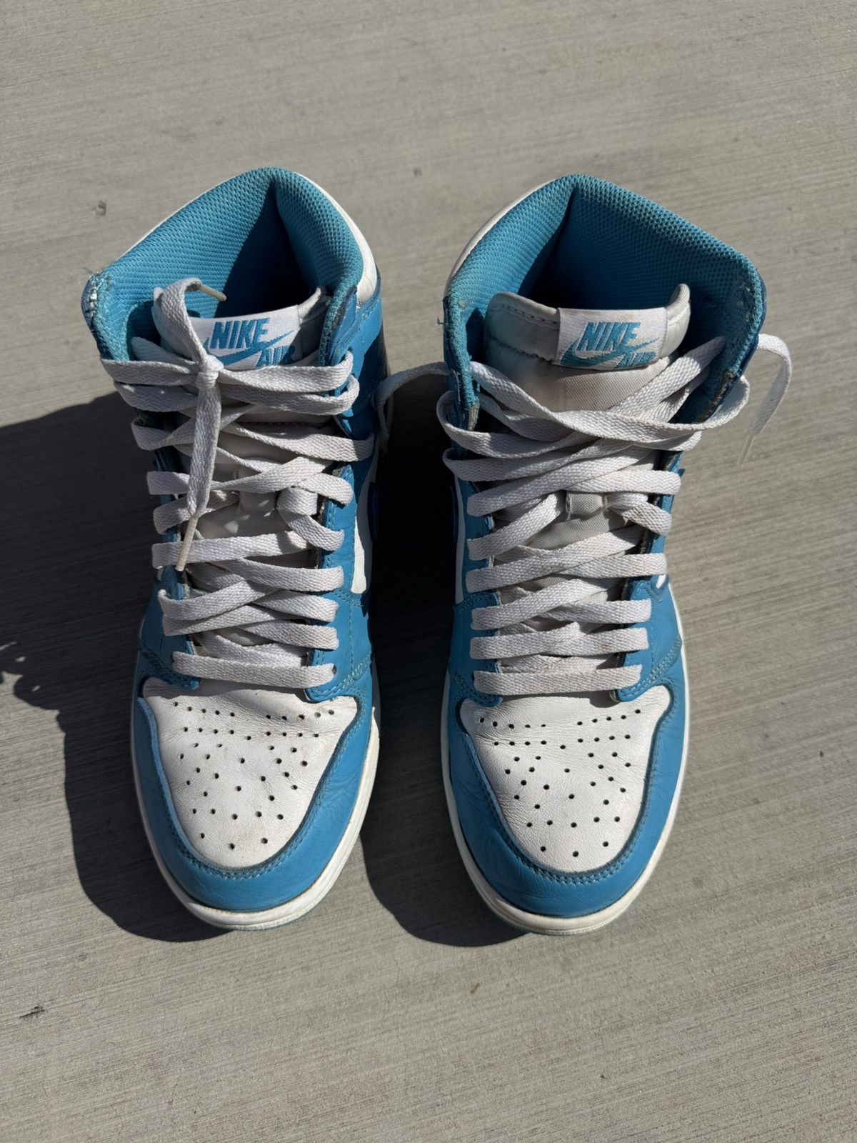 Jordan Brand JORDAN 1 RETRO HIGH OG UNC UNIVERSITY BLUE 2015 SIZE 8 Size US 8 / EU 41 - 3 Thumbnail