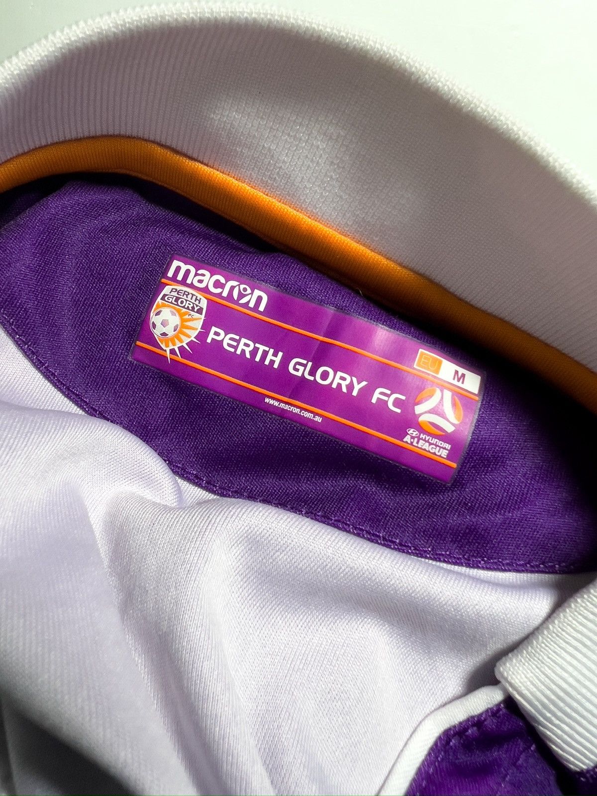 Macron Macron Perth Glory 2018-2019 Home Jersey Size US M / EU 48-50 / 2 - 5 Thumbnail