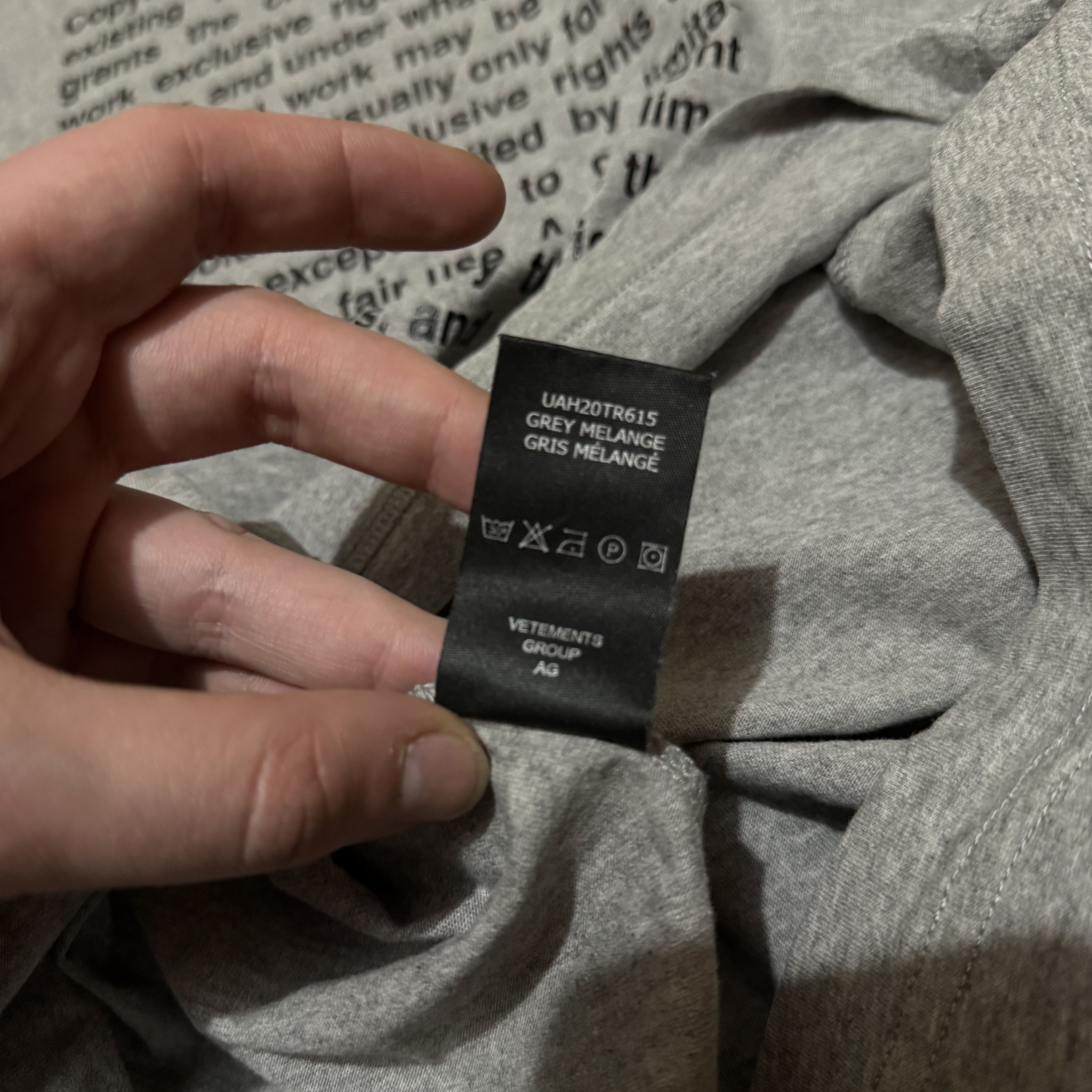 Vetements S/S 2020 Vetements „copyright „ t-shirt Size US M / EU 48-50 / 2 - 7 Thumbnail