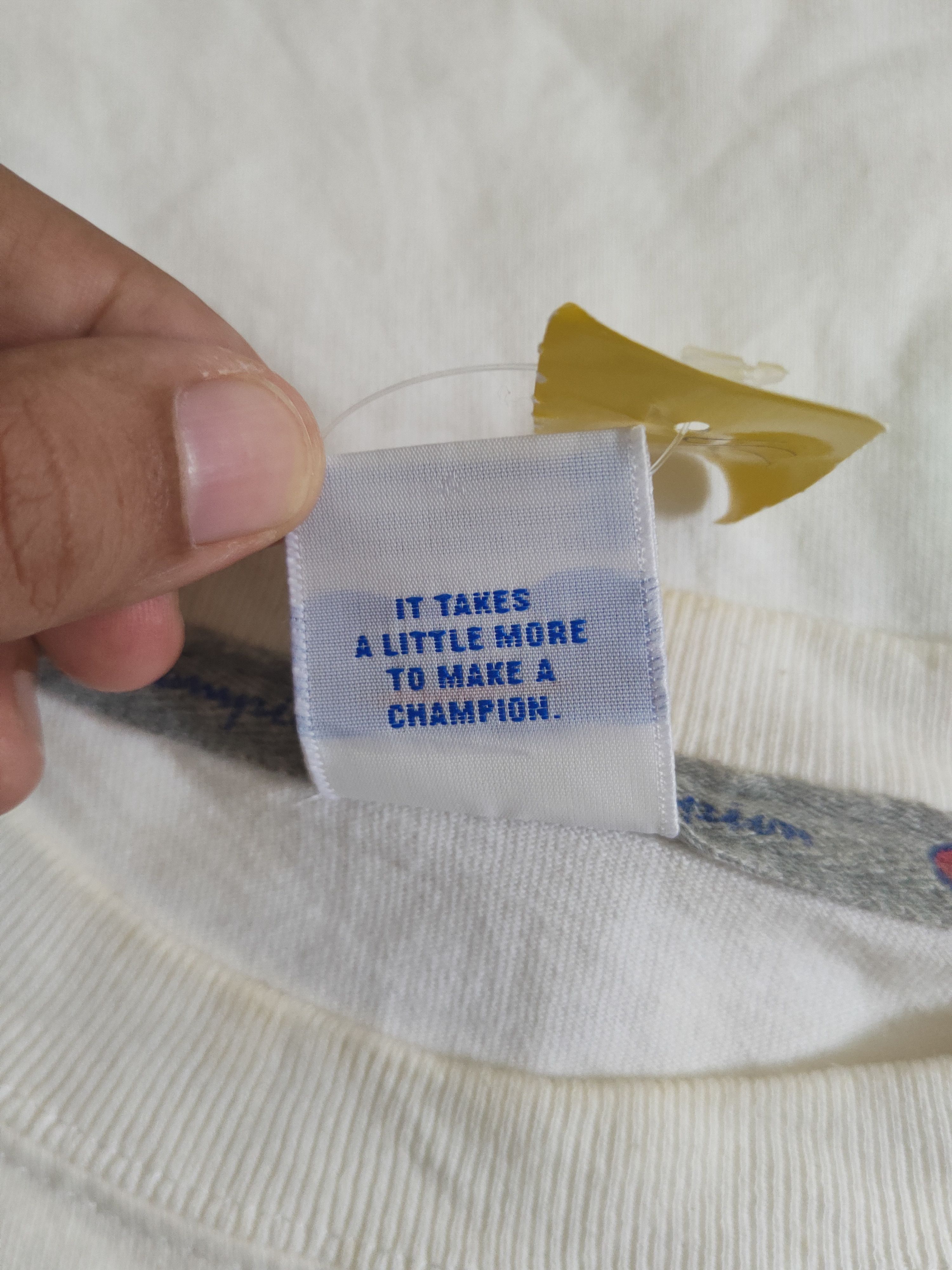 Champion DL Champion White Short Sleeve T-shirt #2749 Size US XL / EU 56 / 4 - 13 Thumbnail