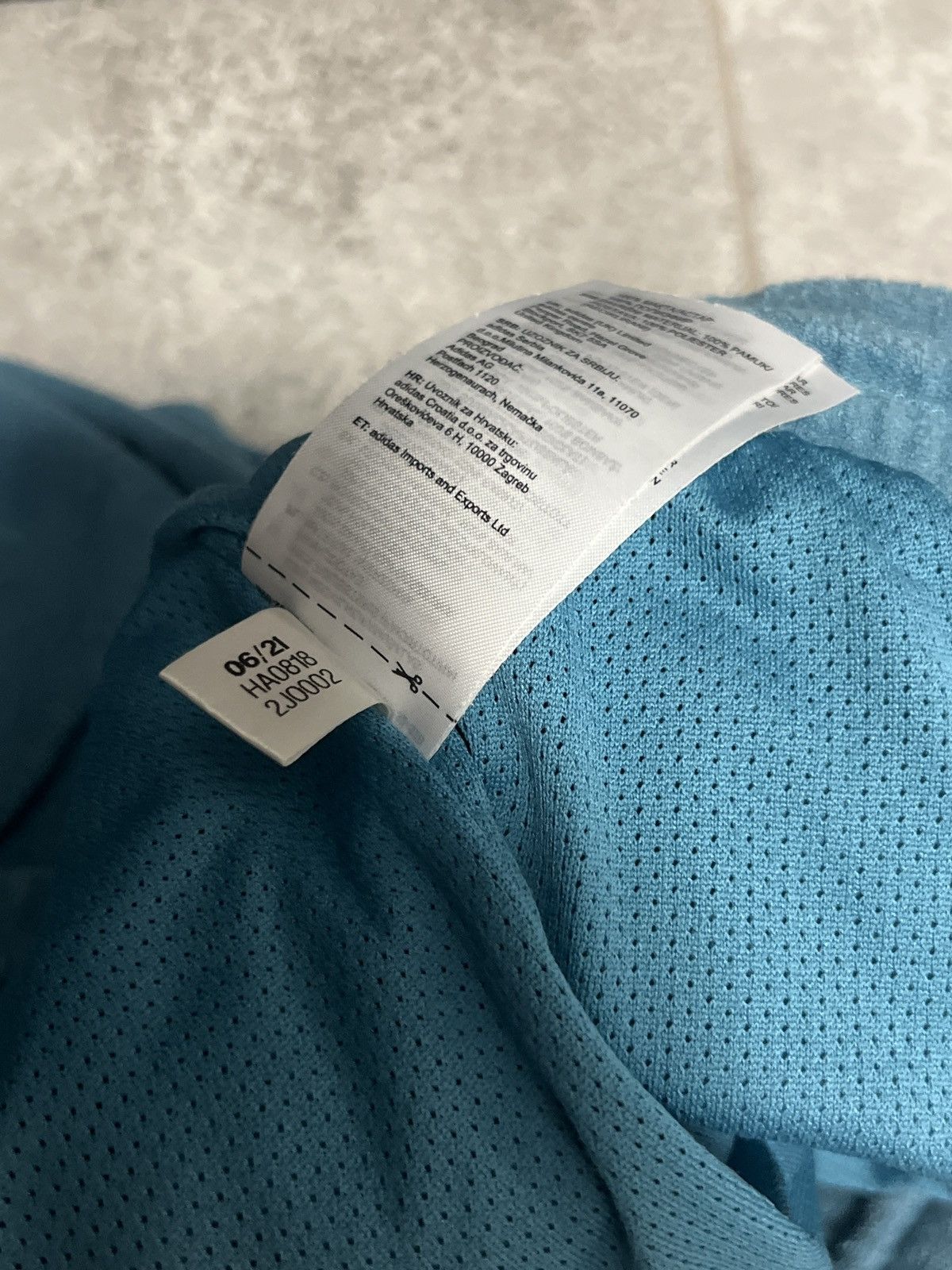 Adidas Adidas Velver Pants Streetwear Size US 36 / EU 52 - 5 Thumbnail