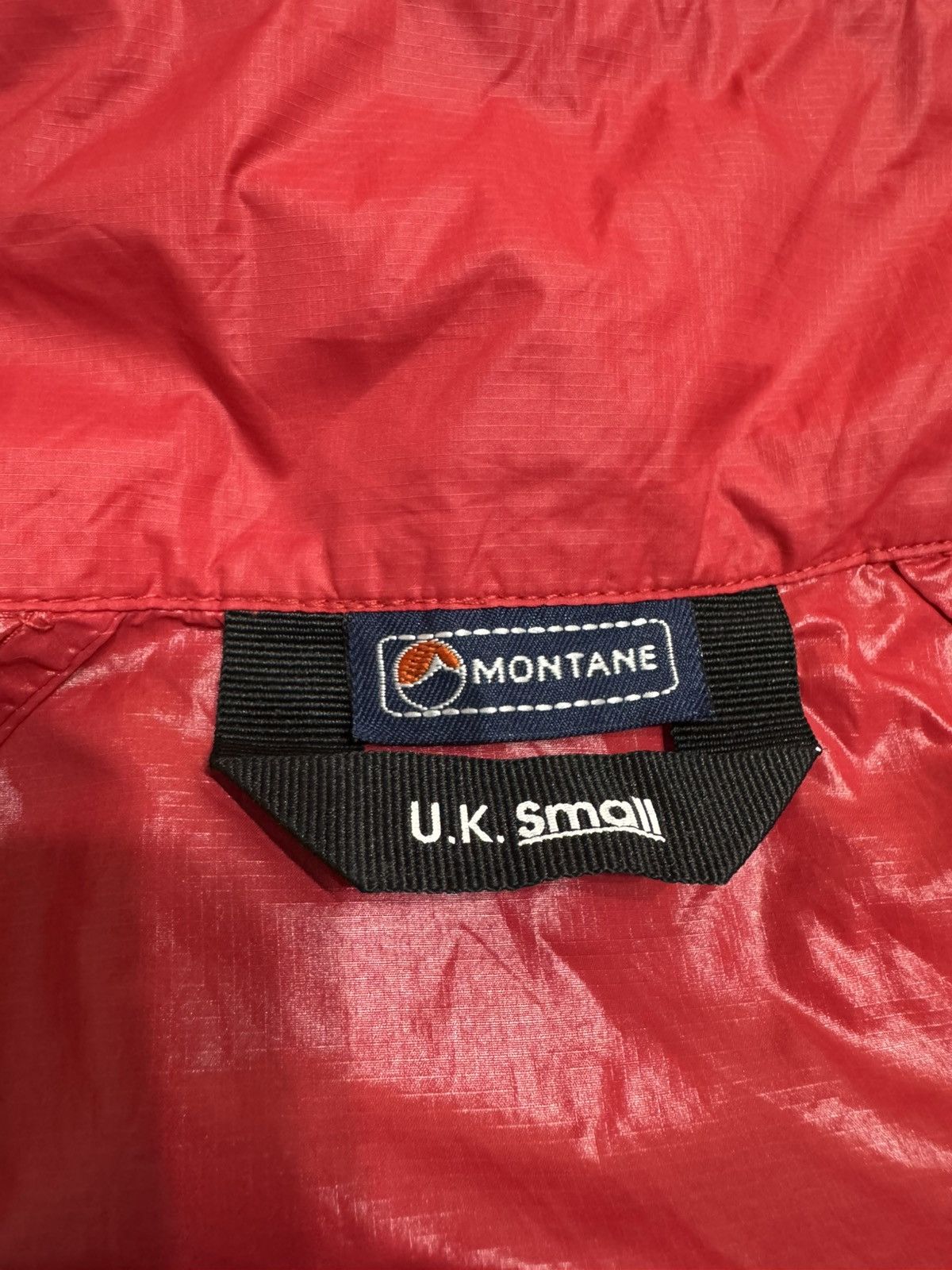 Montane Montane Pertex Microlight Windbreakers Jacket size S sports Size US S / EU 44-46 / 1 - 11 Thumbnail