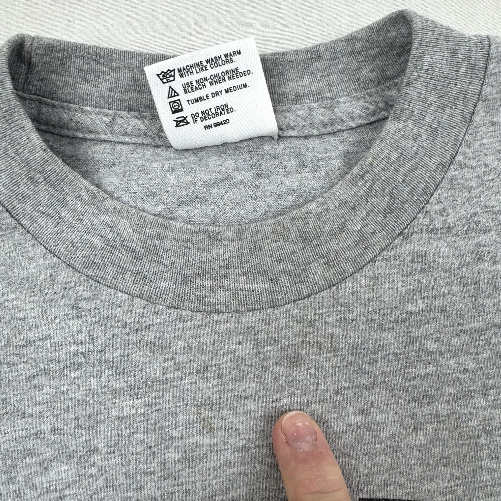 Vintage VINTAGE Racing Champions Cat Racing T Shirt Adult Medium Gray Cotton Crew Neck Graphic Print 90s Nascar Property Of Burton Mens Size US M / EU 48-50 / 2 - 5 Thumbnail