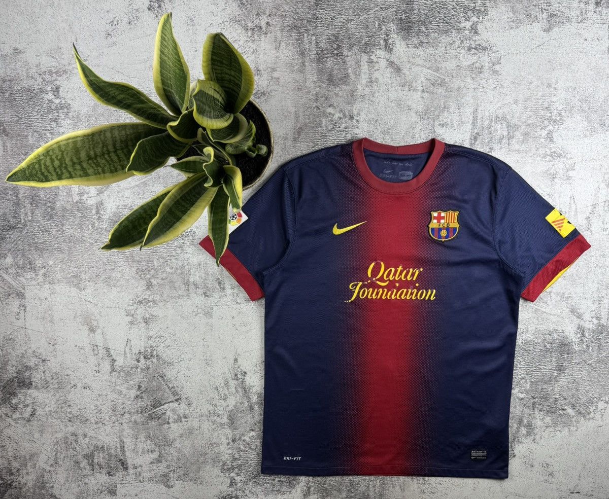 Nike BARCELONA FC 2012 2013 Home Vintage Nike Soccer Football Football Shirt Jersey Size US L / EU 52-54 / 3 - 1 Thumbnail