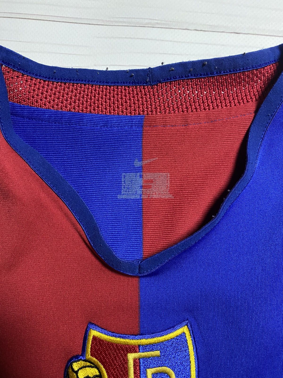 Nike Vintage NikeFC Basel 2002/04 home soccer jersey Switzerland Size US S / EU 44-46 / 1 - 3 Thumbnail