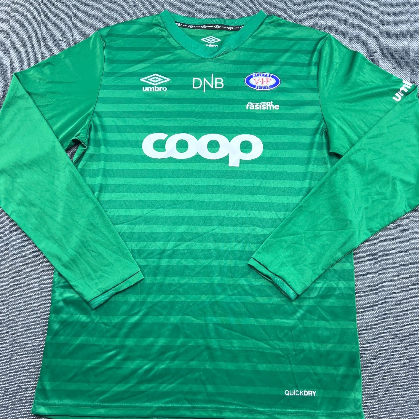 Umbro Valerenga Umbro Shirt Jersey Mens Large Green Football Goalkeeper Training Shirt Size US L / EU 52-54 / 3 - 3 Thumbnail