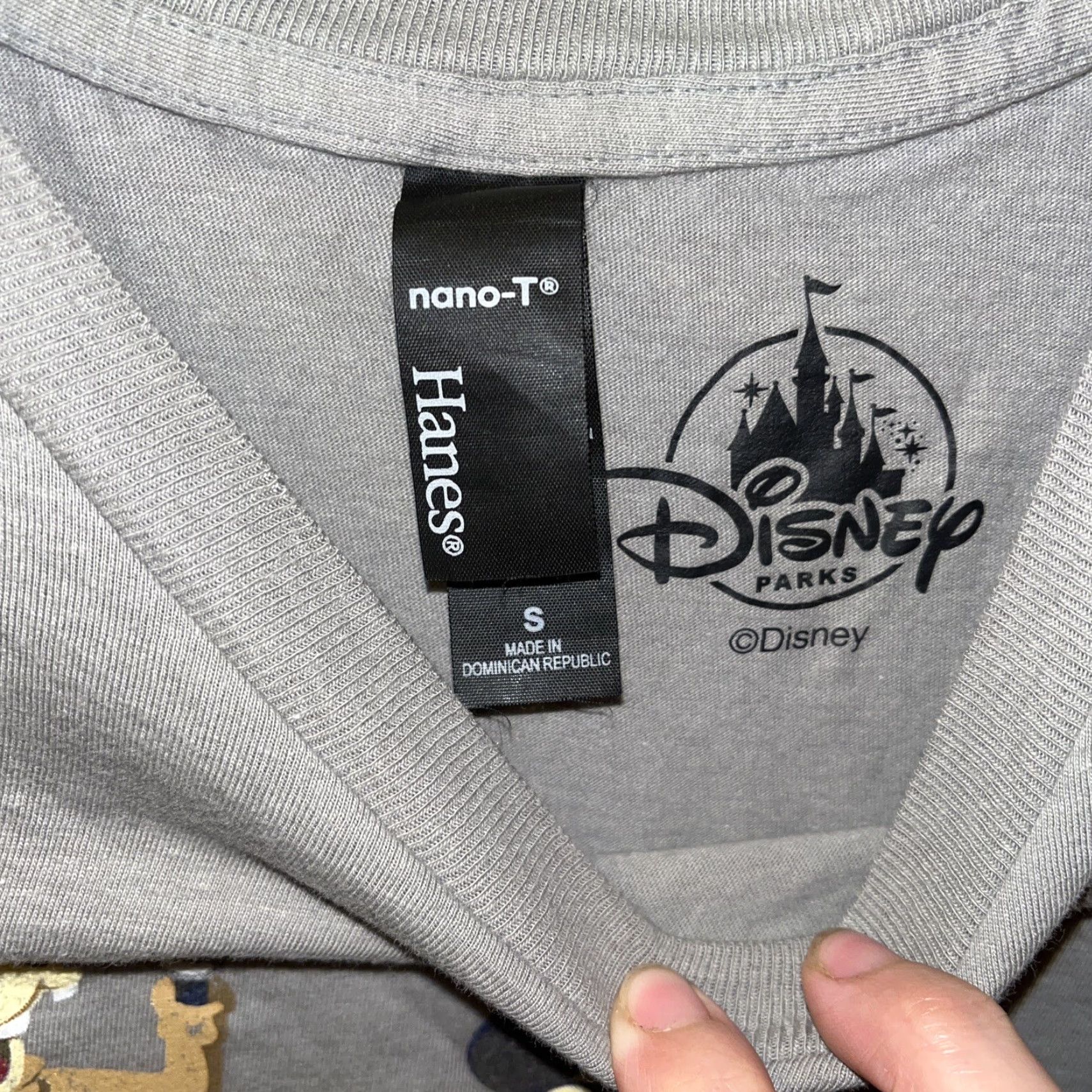 Hanes Disney Walt Disney World Mickey Minnie Donald Goofy Pluto Graphic T-shirt Unisex Adults Small Gray 90s Cartoon Florida Size US S / EU 44-46 / 1 - 3 Thumbnail