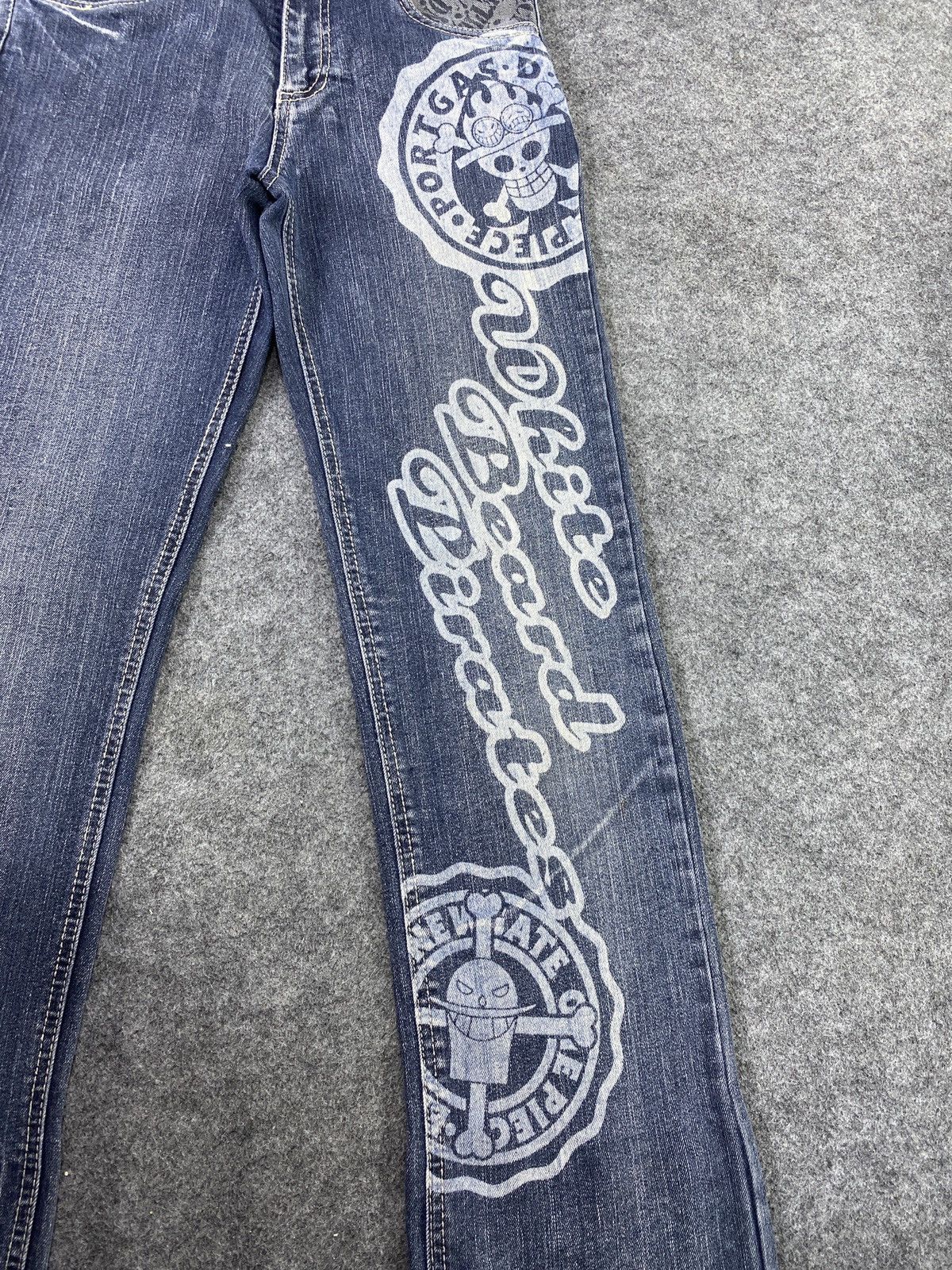 Jean × One Piece One Piece Jeans - J1057 Size US 27 - 4 Thumbnail