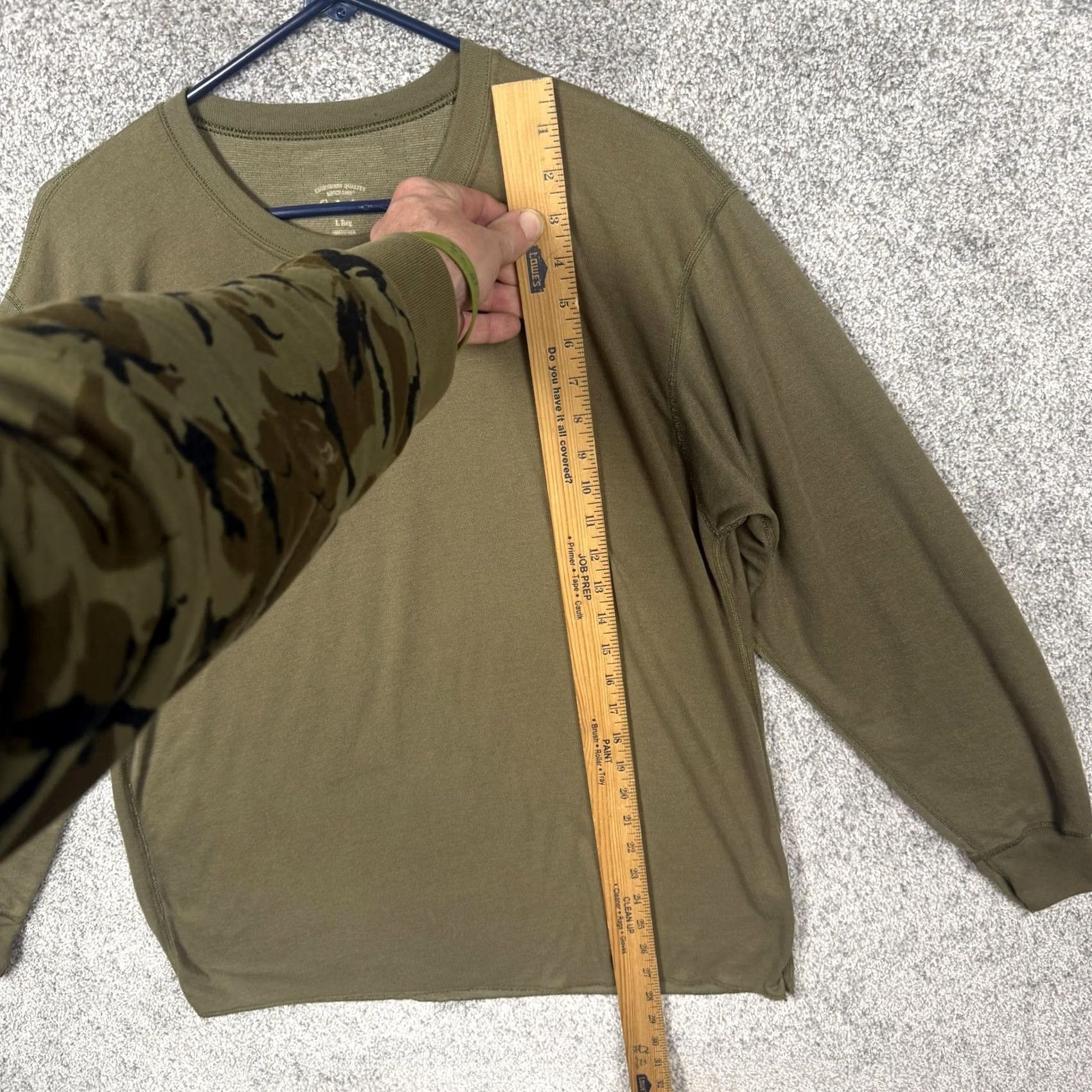 Vintage Cabela's Shirt Mens L Green Long Sleeve Layer Outdoors Hunting Crew Neck Polyester Jersey Size US L / EU 52-54 / 3 - 2 Thumbnail