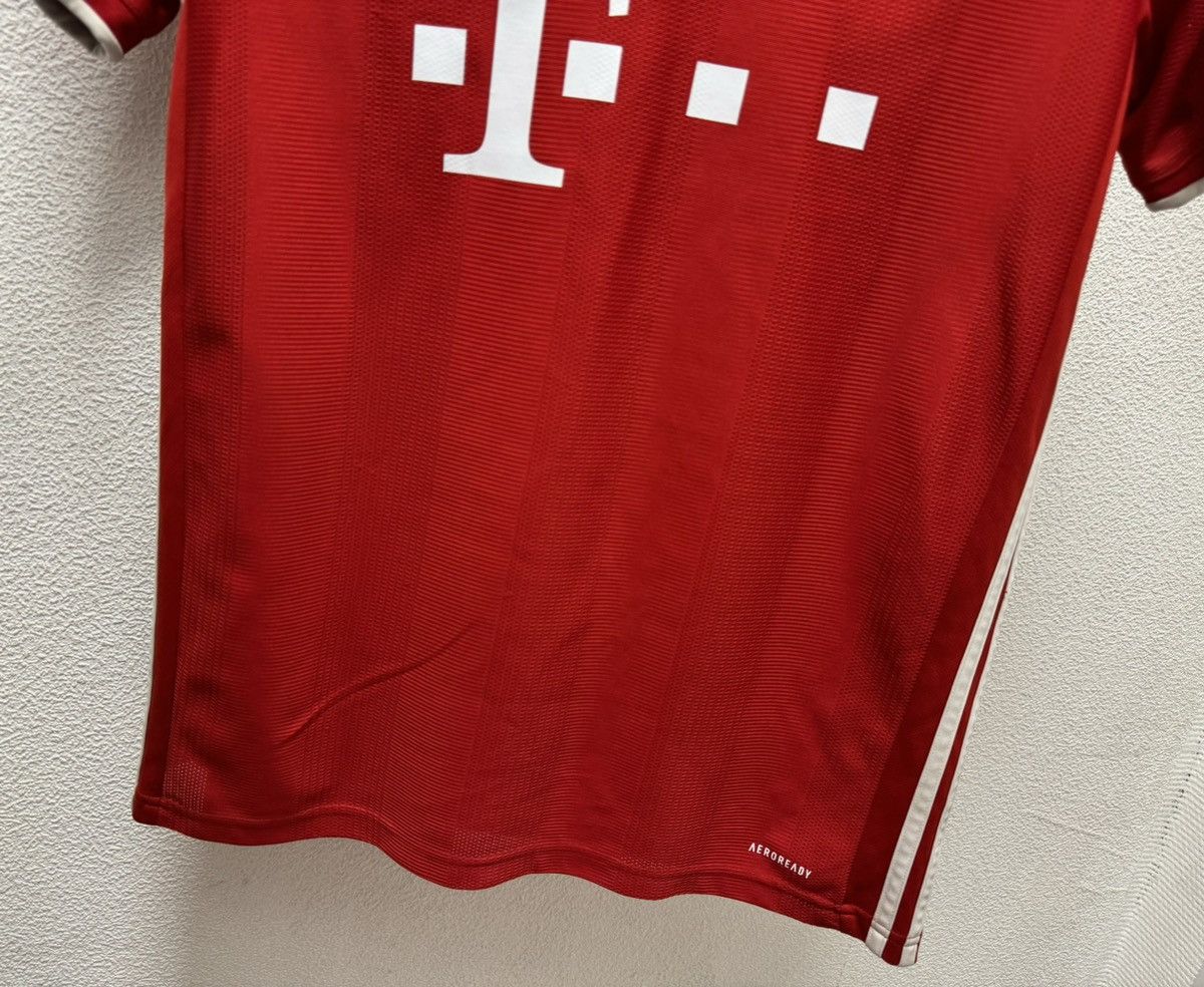 Adidas Bayern Munchen adidas soccer jersey M sz T-mobile Size US M / EU 48-50 / 2 - 3 Thumbnail