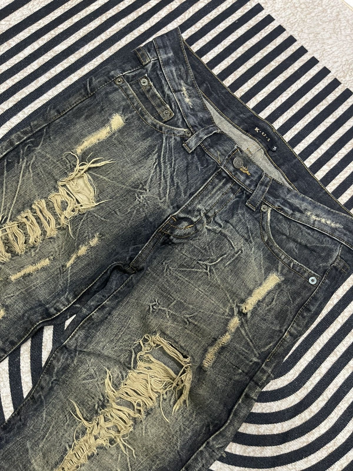 Japanese Brand 2000s KUI WASHABLE DISTRESSED JEANS RARE DESIGN Size US 33 - 7 Thumbnail
