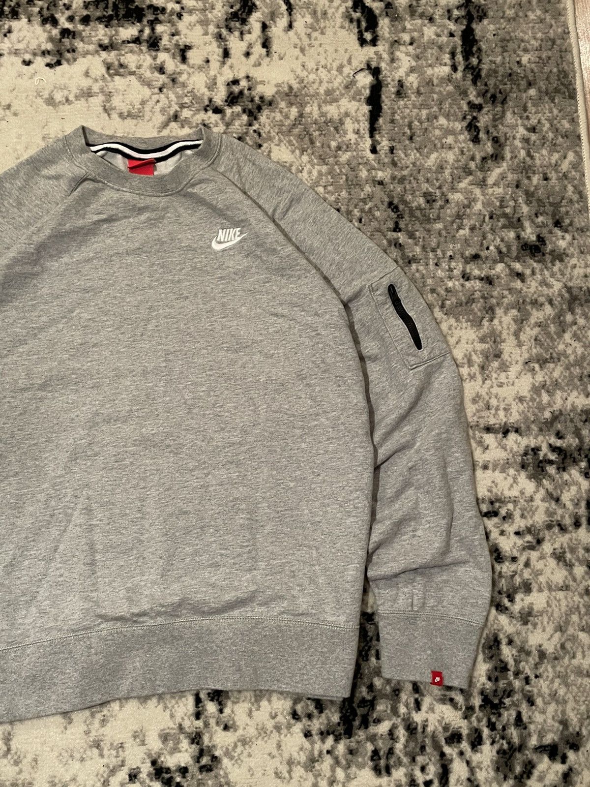 Nike × Vintage Nike Sweater Vintage Small Swoosh Grey Xl Size Streetwear Size US XL / EU 56 / 4 - 2 Thumbnail