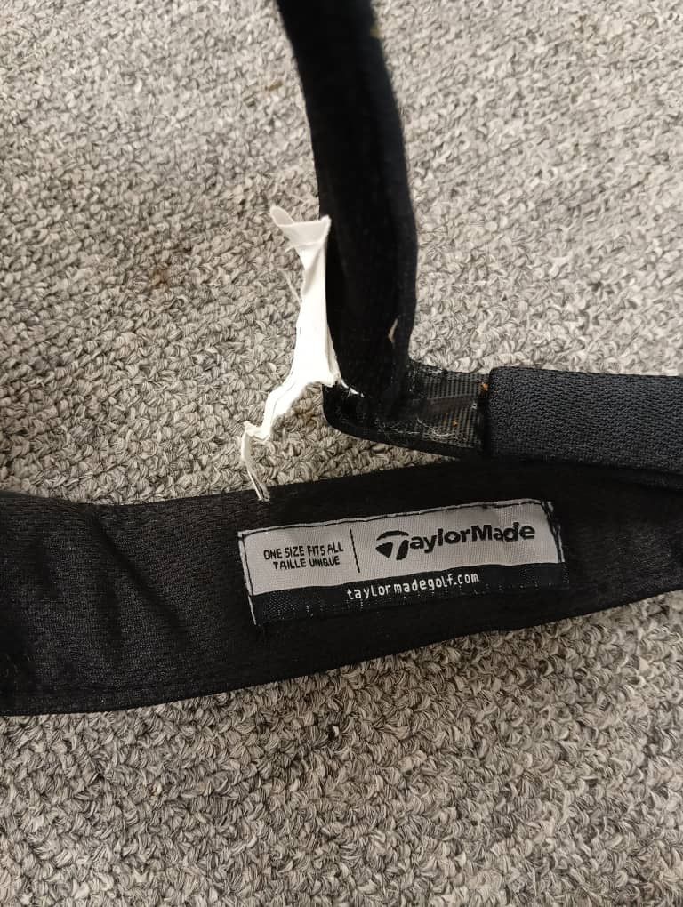 TaylorMade Taylor MADE like new R15 free size adjustable Size 44 - 2 Thumbnail