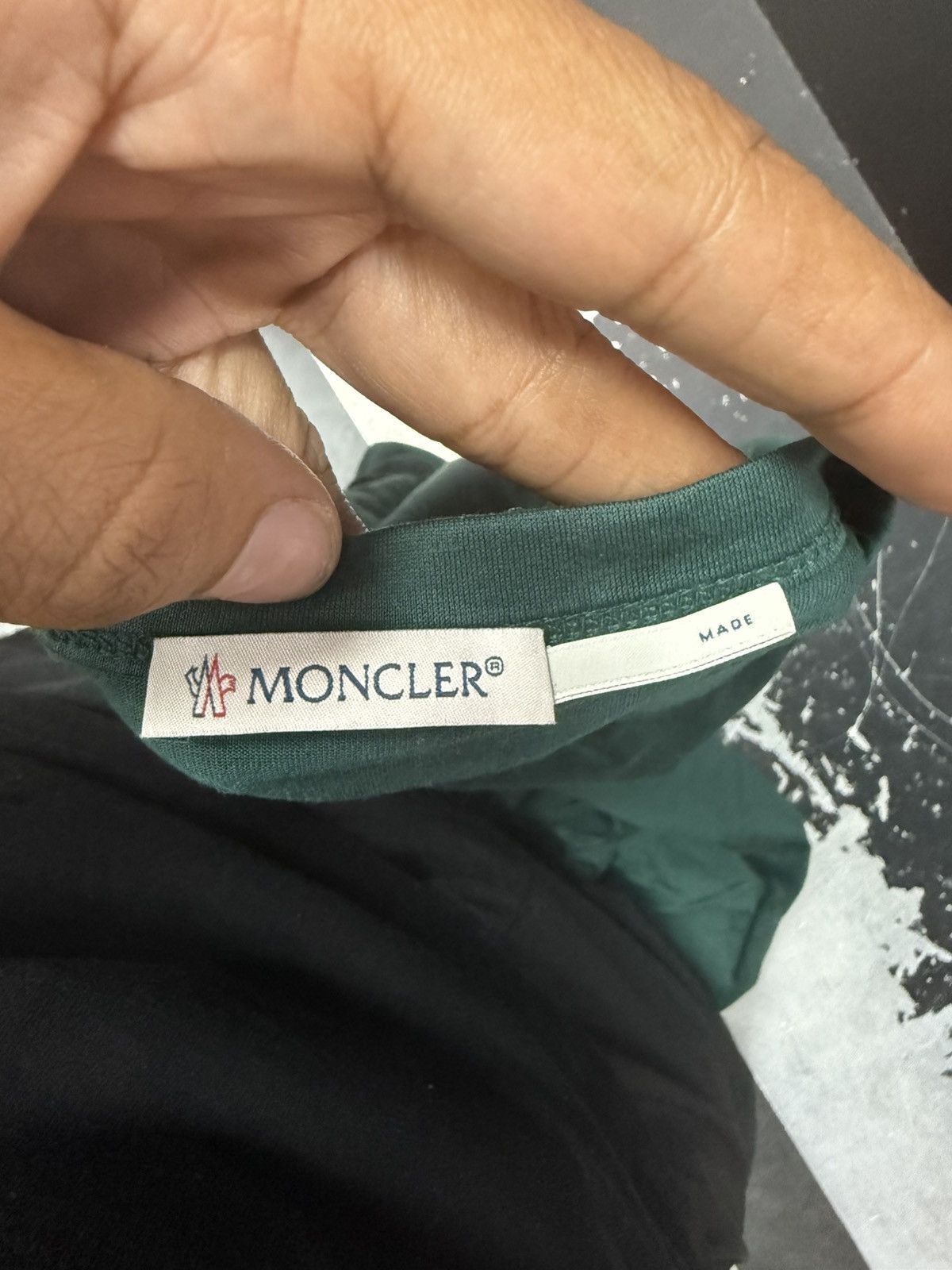 Moncler Moncler green Logo short sleeve t-shirt Size US S / EU 44-46 / 1 - 8 Thumbnail
