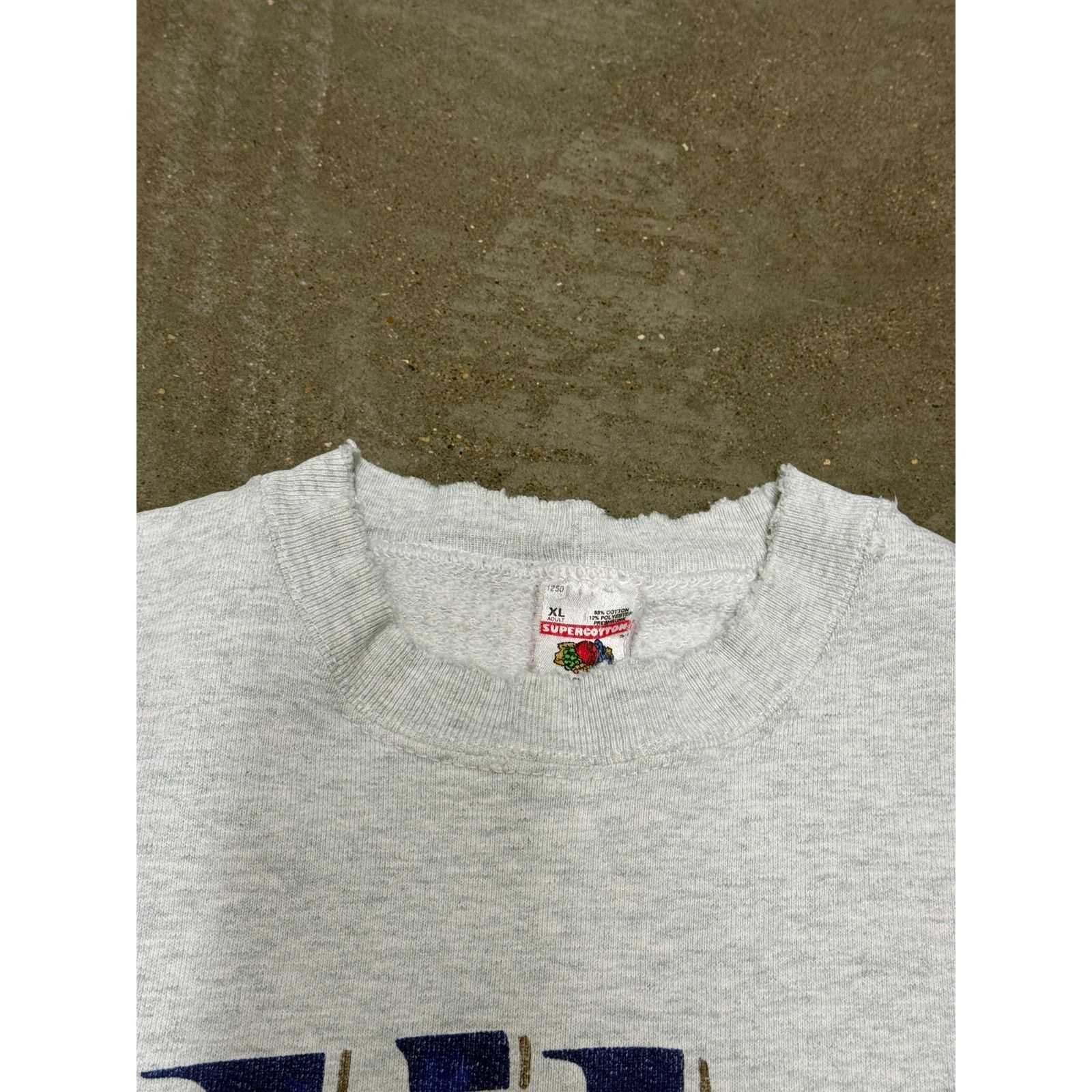 Vintage Vintage Y2K 90s Distressed Miller Lite Crewneck Size US XL / EU 56 / 4 - 4 Thumbnail