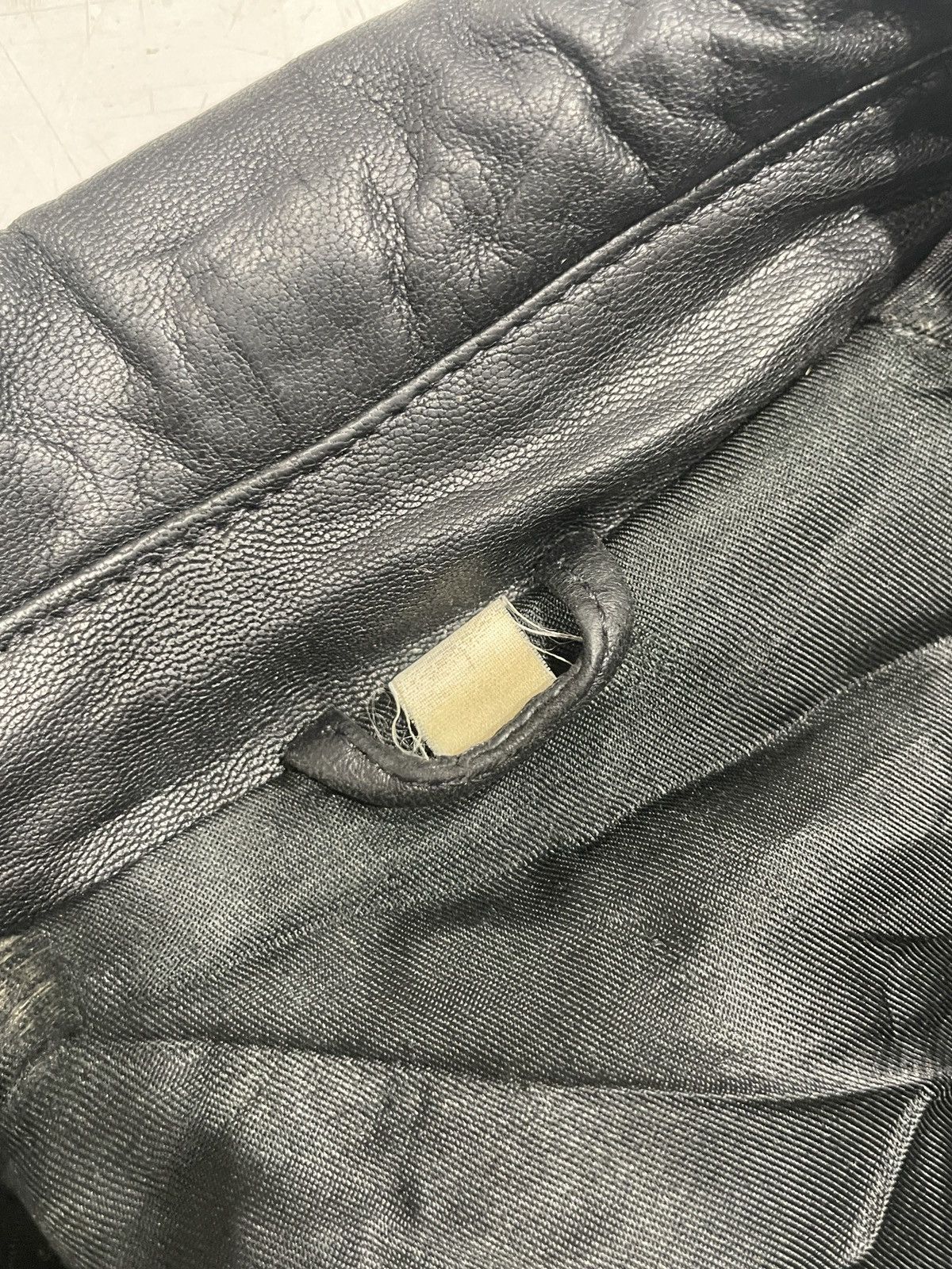 Danier × Vintage Vintage 90s Black Leather Biker Jacket Size US L / EU 52-54 / 3 - 3 Thumbnail