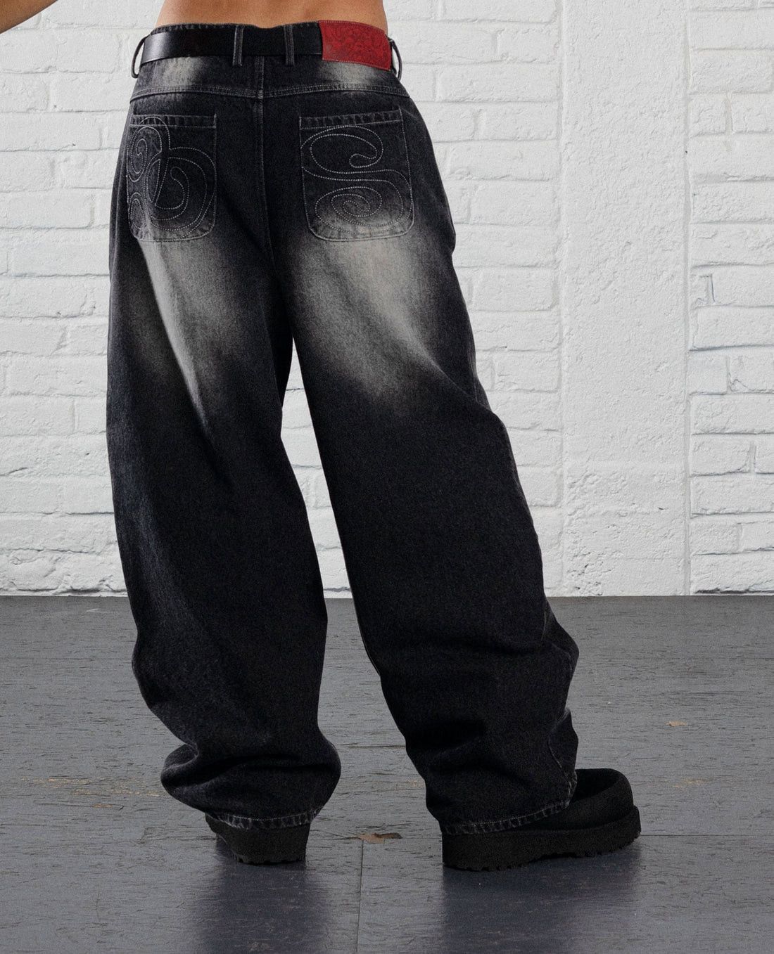 Designer ART NOUVEAU DENIM [Davril Supply] Size US 31 - 8 Thumbnail