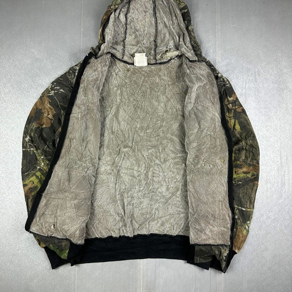 Carhartt × Vintage Vintage Y2K Realtree Camo Zip up Hoodie Carhartt Style Size US S / EU 44-46 / 1 - 10 Thumbnail