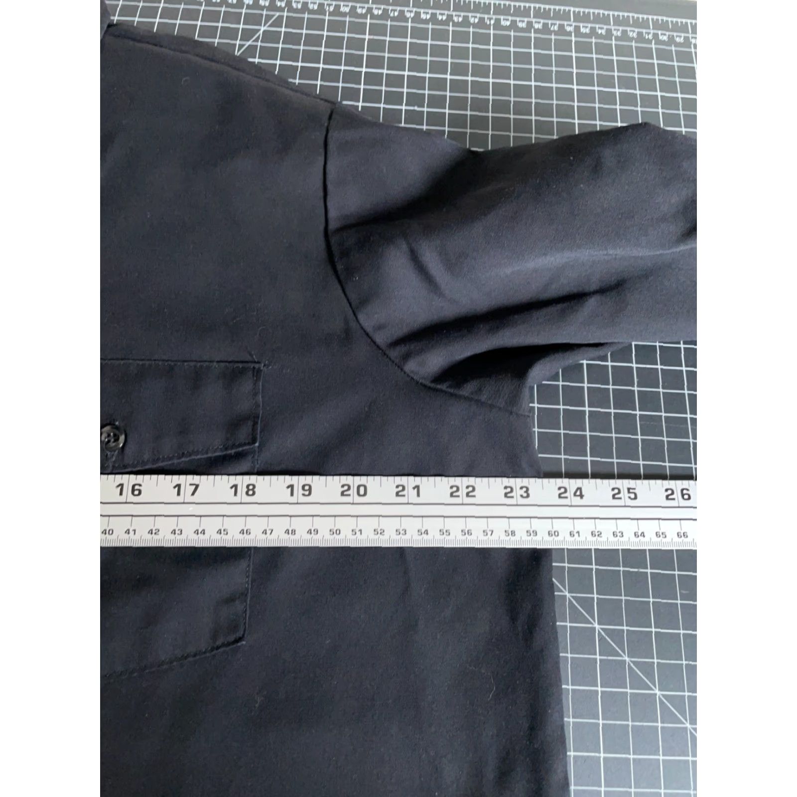Dickies VTG Dickies Work Shirt Adult 16 - 16.5 / 32 / Large Black Lightweight USA Made Size US L / EU 52-54 / 3 - 5 Thumbnail