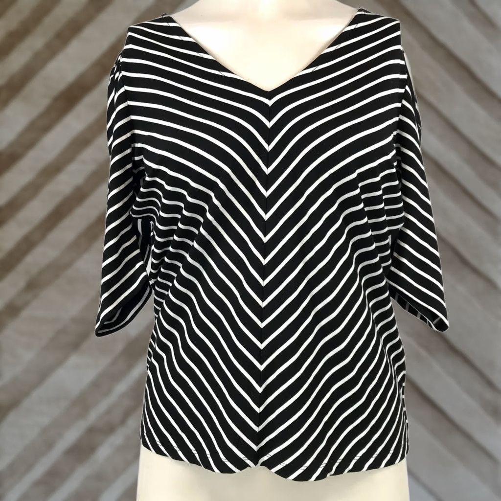 Frame FRAME Shirt Womens Small Black & White 3/4 Sleeve V Neck Top Size S / US 4 / IT 40 - 1 Thumbnail