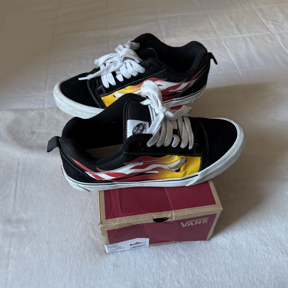 Vans Vans Classic Fire Low-Top Shoes Size US 11 / EU 44 - 1 Thumbnail
