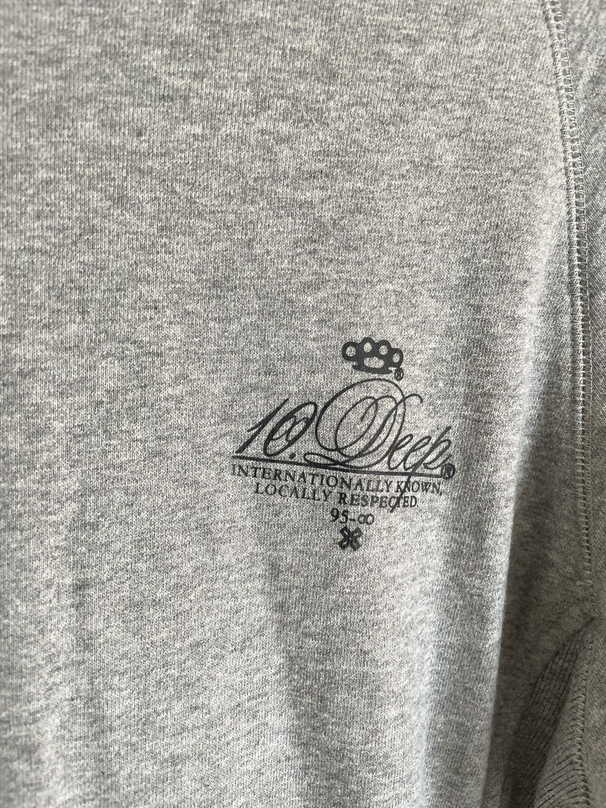 10 Deep 10 deep vintage gray sweater crewneck size small Size US S / EU 44-46 / 1 - 4 Thumbnail