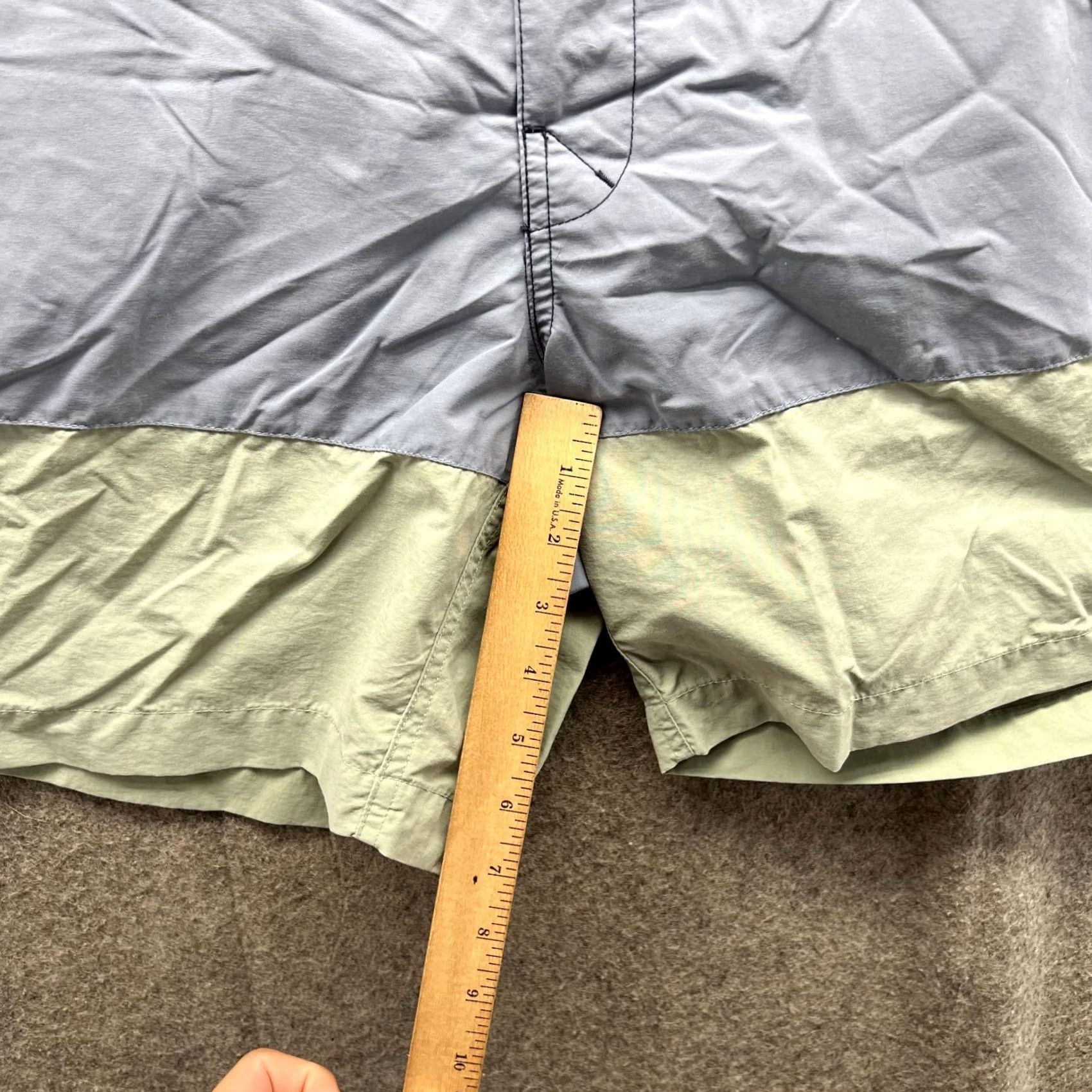 J.Crew VINTAGE J.CREW Shorts Bottom Men 32 Adult Blue Green Nylon Lined Swim Trunk Summer Navy Blue Mens Size US 32 / EU 48 - 7 Thumbnail