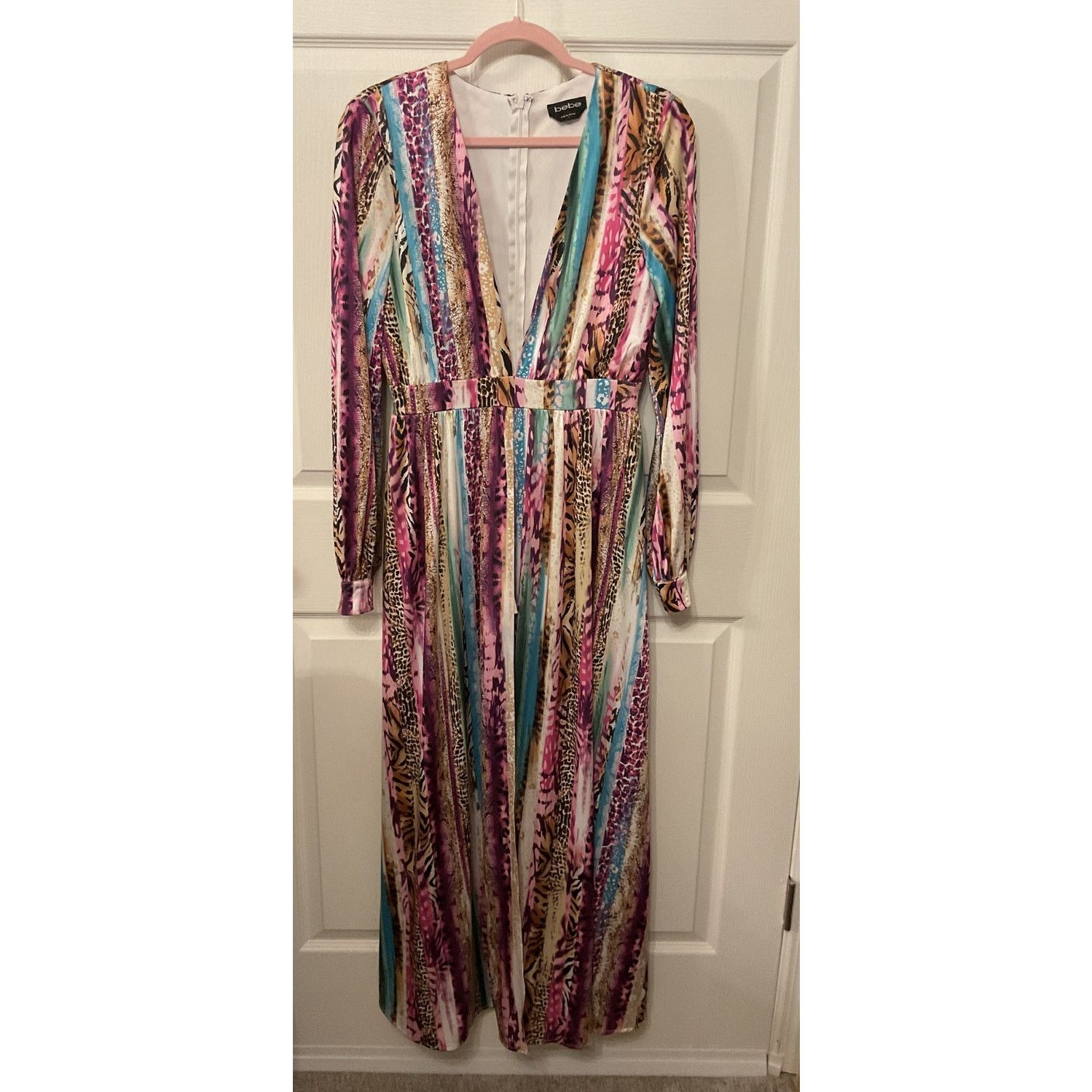Bebe Bebe Deep Plunging Maxi with Concealed Shorts, S Size S / US 4 / IT 40 - 5 Thumbnail