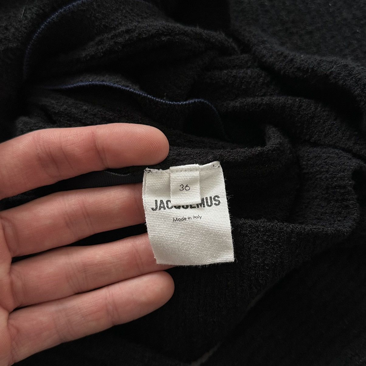 Jacquemus Jacquemus Le Gilet Noue Twist Sweater Cardigan Black Size S / US 4 / IT 40 - 8 Thumbnail