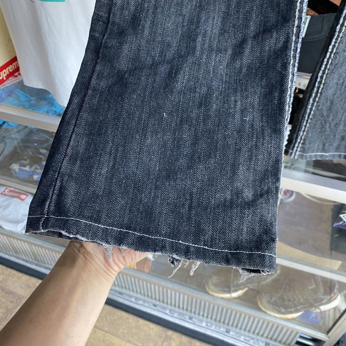 Japanese Brand Y2k Embroidered Denim Vintage Victorious Jeans Size US 38 / EU 54 - 6 Thumbnail