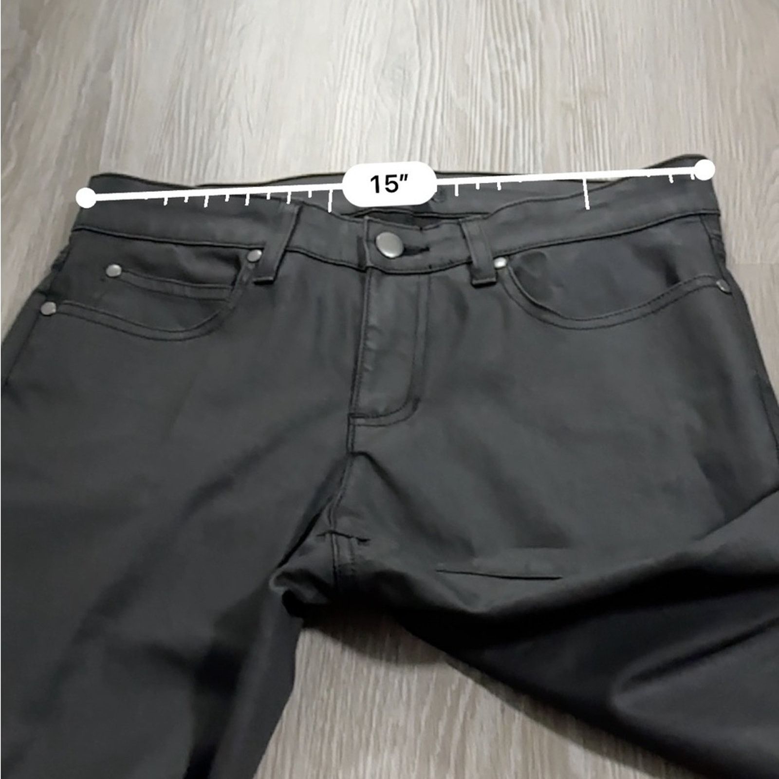 Eileen Fisher Eileen Fisher Black Coated Denim Mid Rise Skinny Pants Sz 6 Size 28" / US 6 / IT 42 - 8 Thumbnail