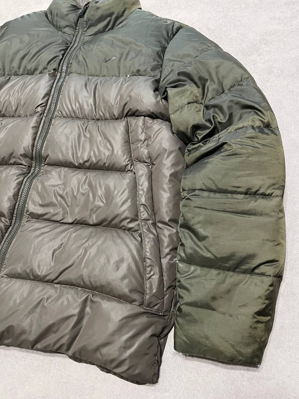 Nike Vintage Nike Puffer Jacket 00s Down Swoosh Men Size L Green Size US L / EU 52-54 / 3 - 5 Thumbnail