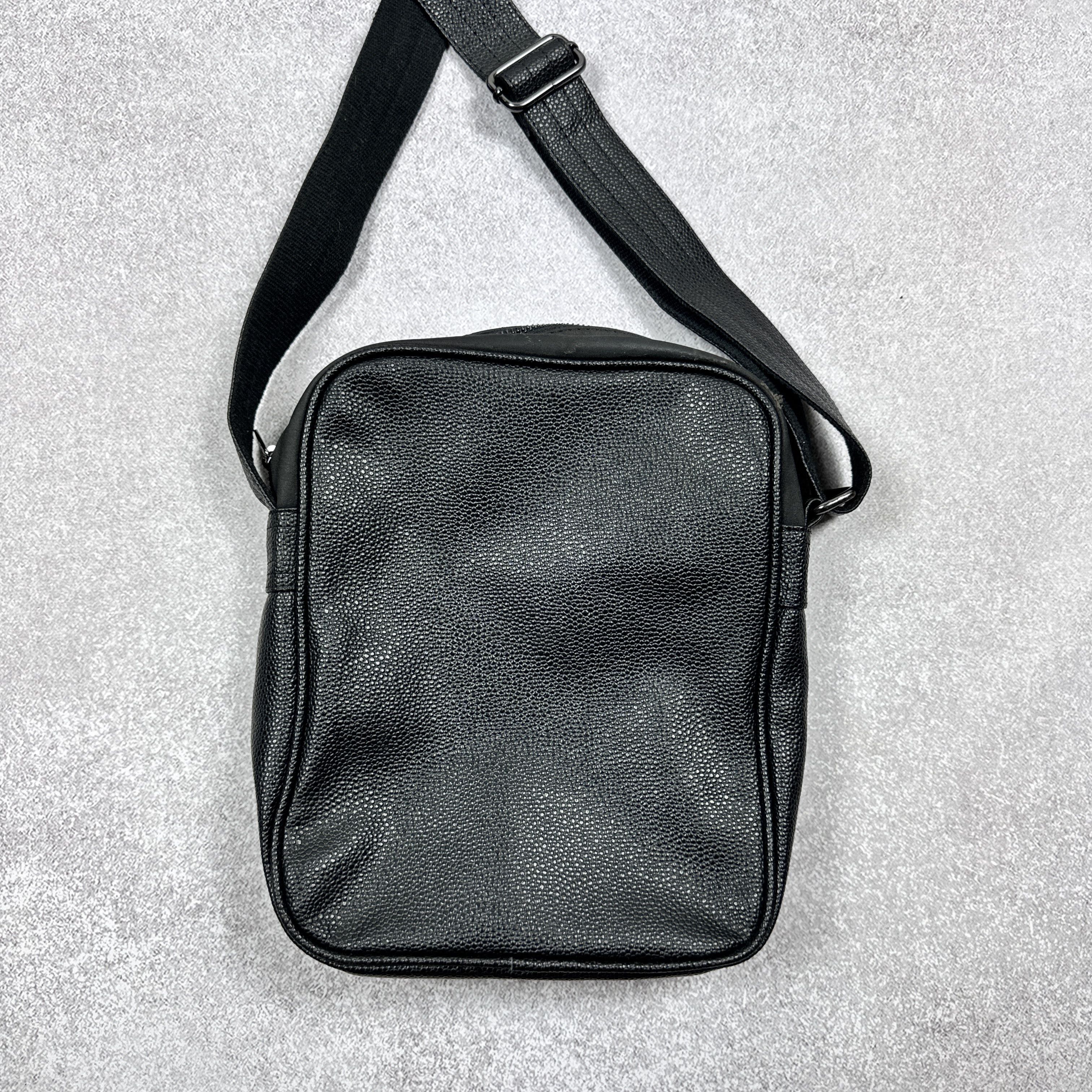 Fred Perry Fred Perry Black Leather Big Size Messenger Bag Size ONE SIZE - 5 Thumbnail