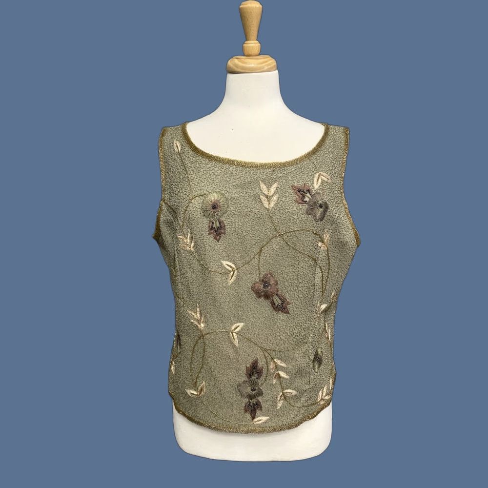 Adrianna Papell VINTAGE Adrianna Papell Blouse Women's Sleeveless Top 100% Silk Beaded Floral Size 16 Beige Round Neck Size XXL / US 16-18 / IT 52-54 - 1 Thumbnail