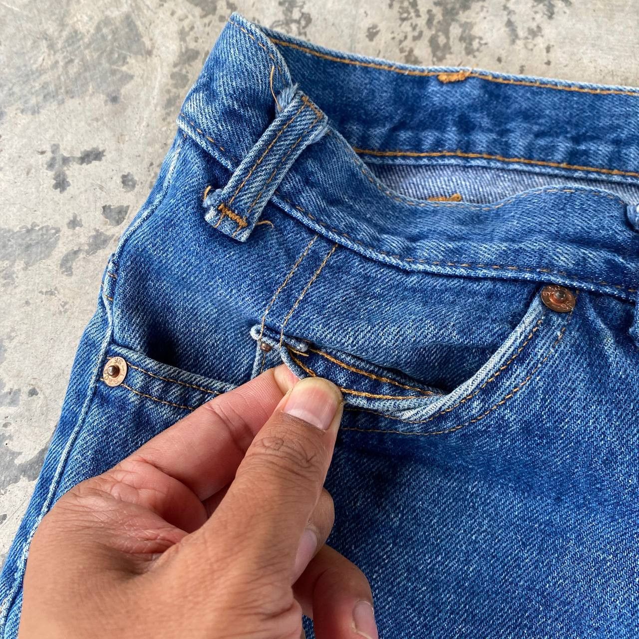 Levi's VINTAGE 70S LEVIS DENIM FLARED BUTTON 4 ZIPPER TALON W33X29 Size US 33 - 3 Thumbnail