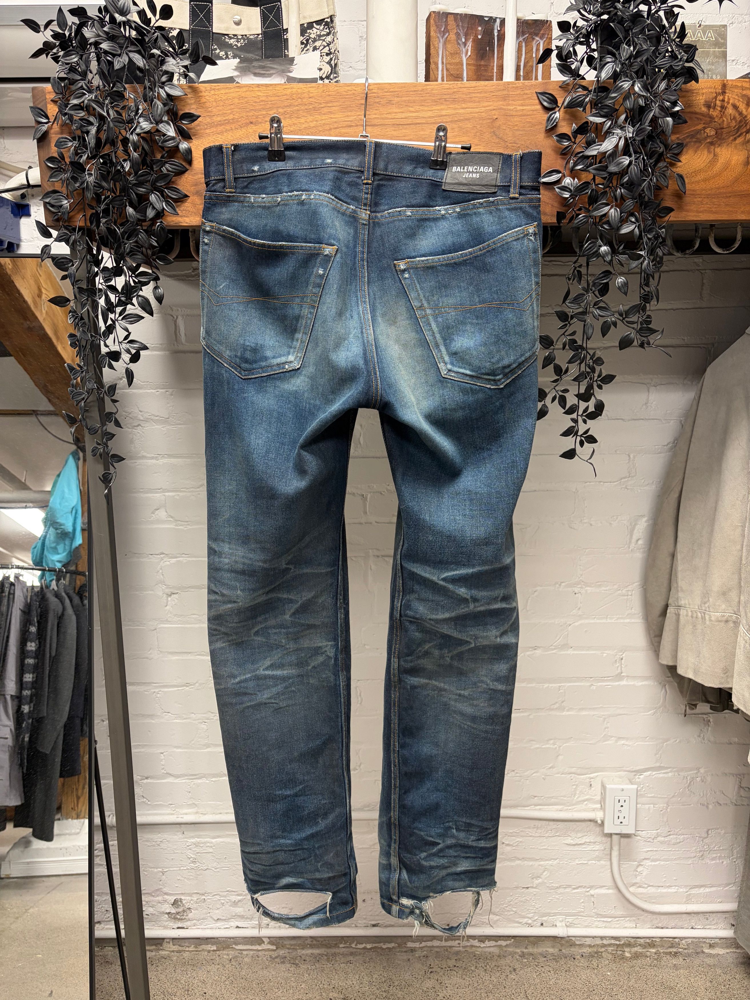 Balenciaga 2022 Balenciaga Raw Blue Bootcut Denim Size US 32 / EU 48 - 4 Thumbnail