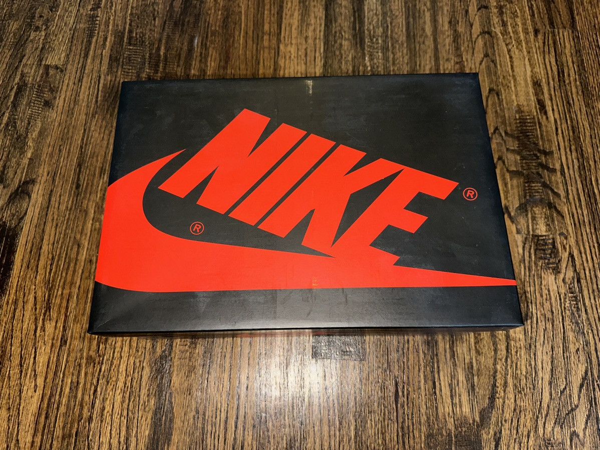 Jordan Brand × Nike Air Jordan 1 Retro Low OG Starfish Size 11 CZ0790 801 Size US 11 / EU 44 - 8 Thumbnail