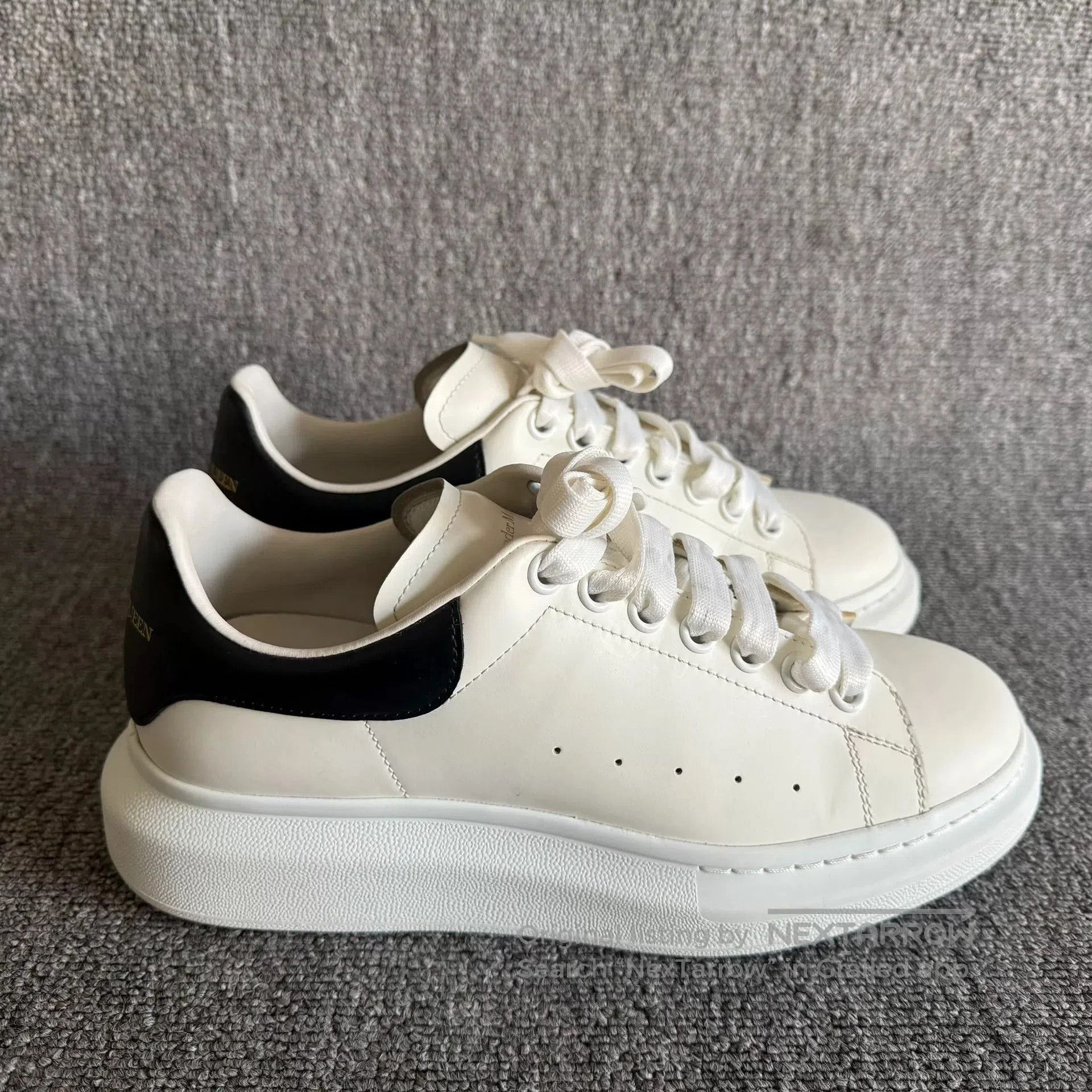 Alexander McQueen Alexander McQueen Black Tail Size 40. Size US 7 / EU 40 - 5 Thumbnail