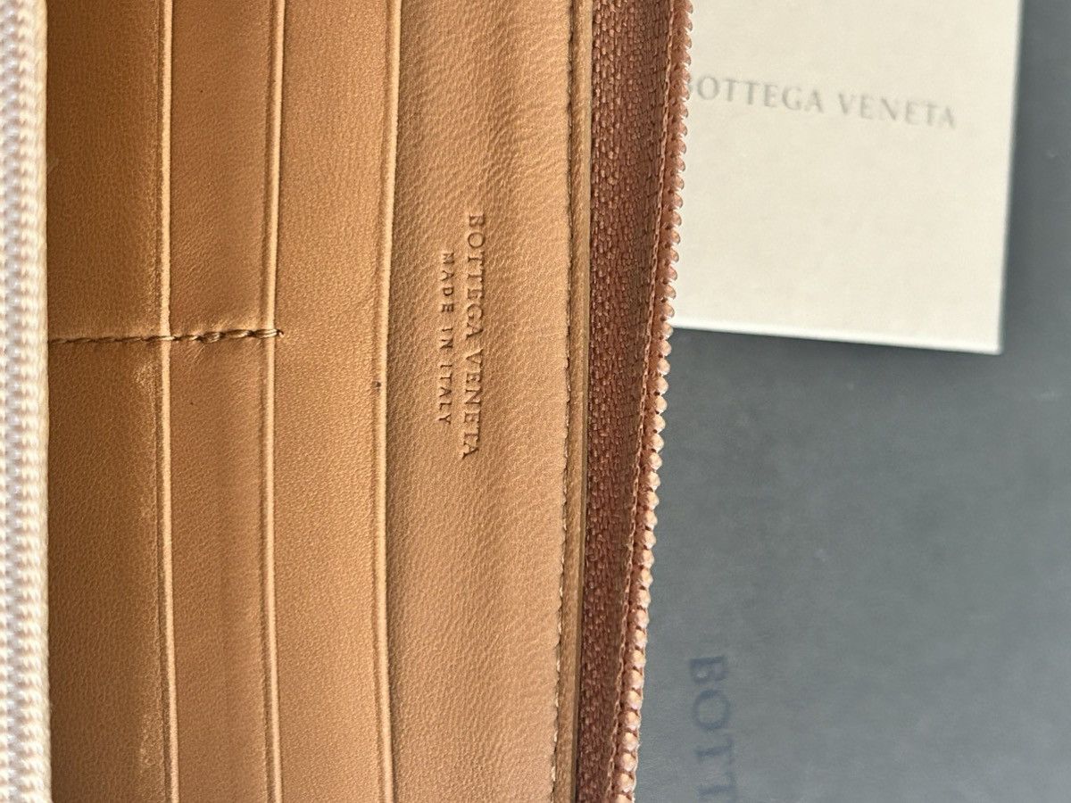 Bottega Veneta Intrecciato Round Zip Wallet Size ONE SIZE - 9 Thumbnail