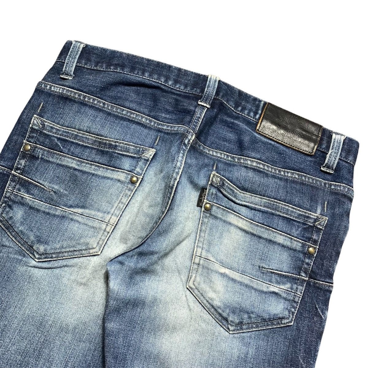 Tornado Mart Tornado Mart Distressed Blue Wash Flared Ifsix Lgb Style Size US 32 / EU 48 - 10 Thumbnail