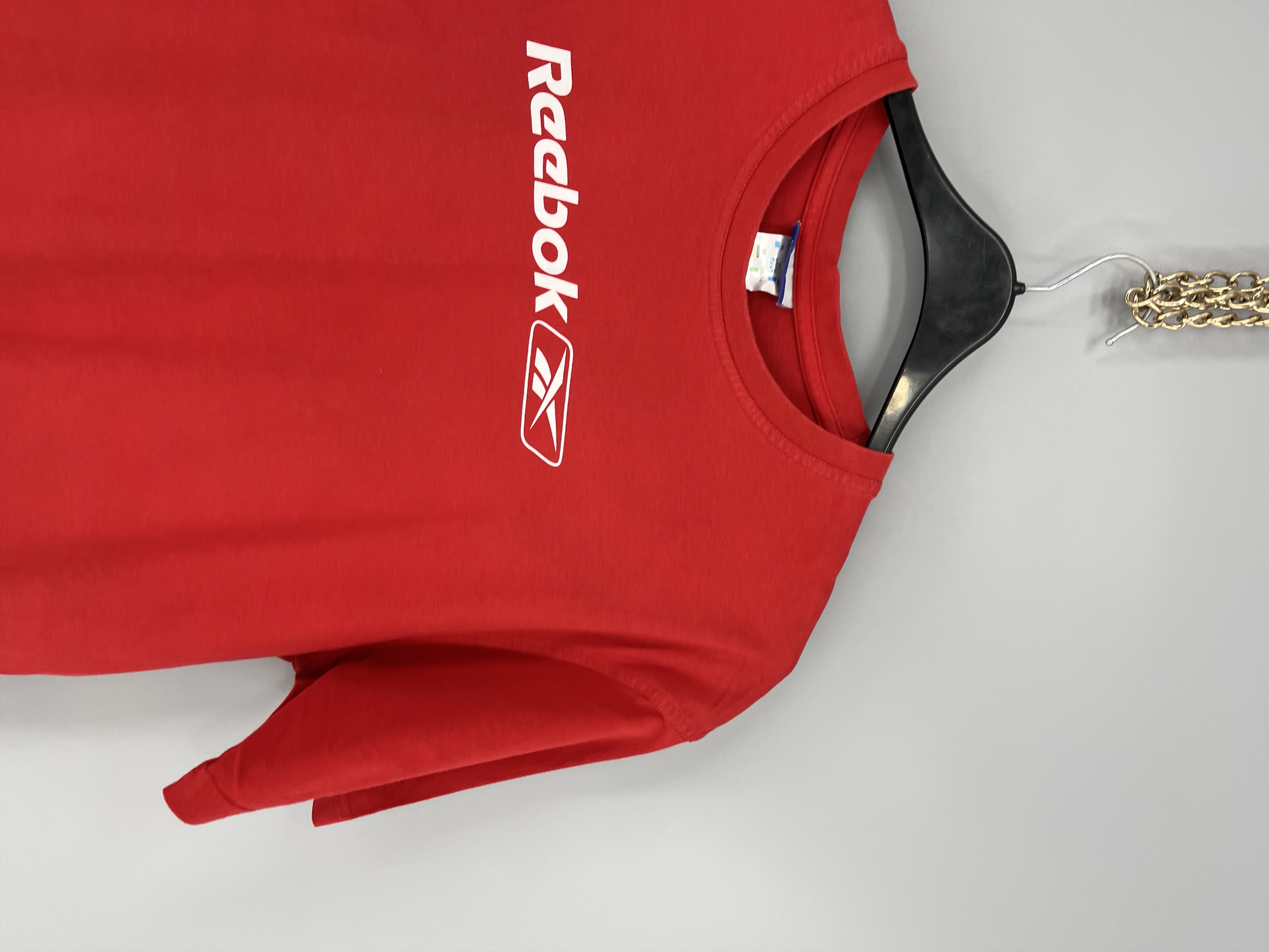 Reebok Reebok Vintage 90s Big Logo T-Shirt Sportwear Style Size US XL / EU 56 / 4 - 5 Thumbnail