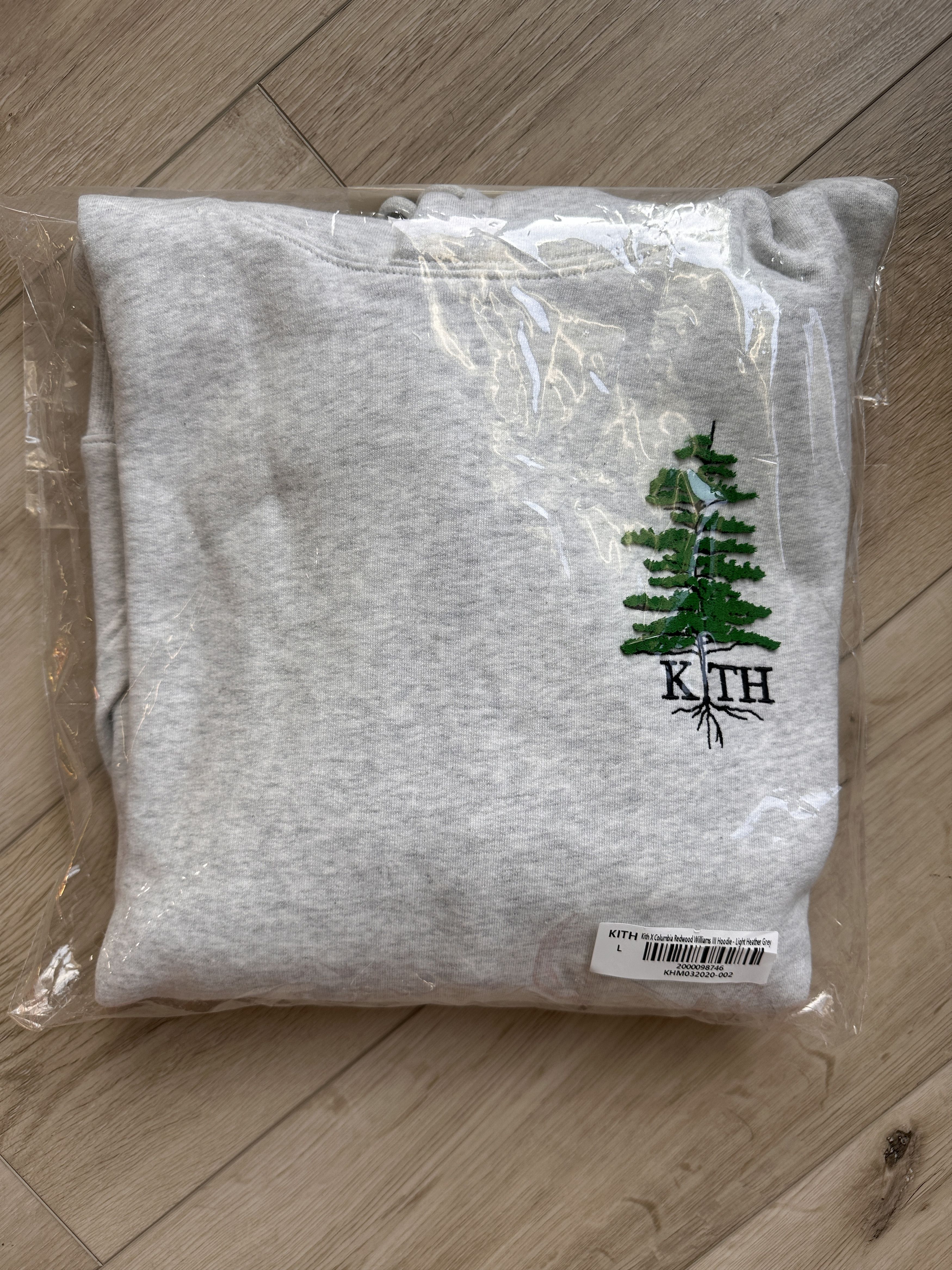 image of Columbia Redwood Williams Iii Hoodie in Light Heather Grey, Men's (Size Large)