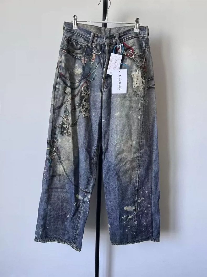 Acne Studios Acne Studios Printed low-waisted loose jeans Size US 28 / EU 44 - 1 Thumbnail