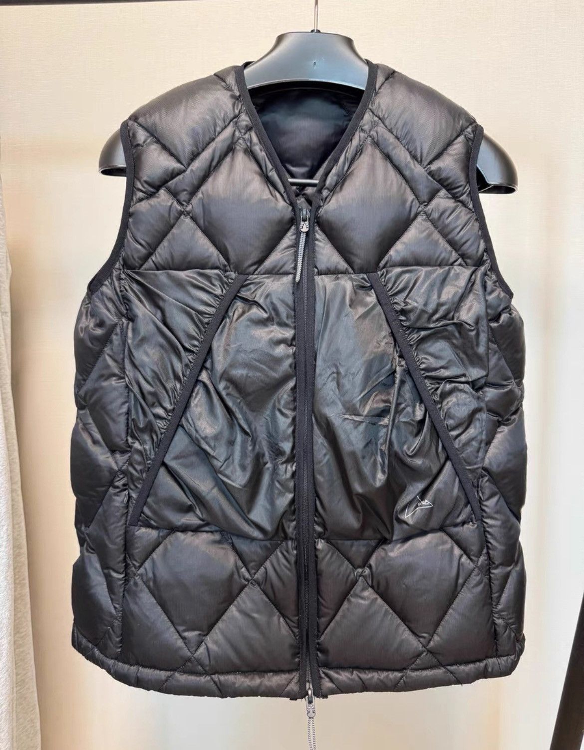 ROA Roa hiking light down vest gilet puffer jacket Size US S / EU 44-46 / 1 - 2 Thumbnail